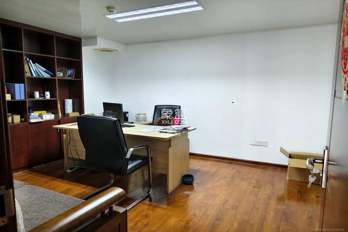 建发汇金国际 1室1厅1卫 20000.0元/月 建发汇金国际 1室1厅1卫 20000.0元/月室内图