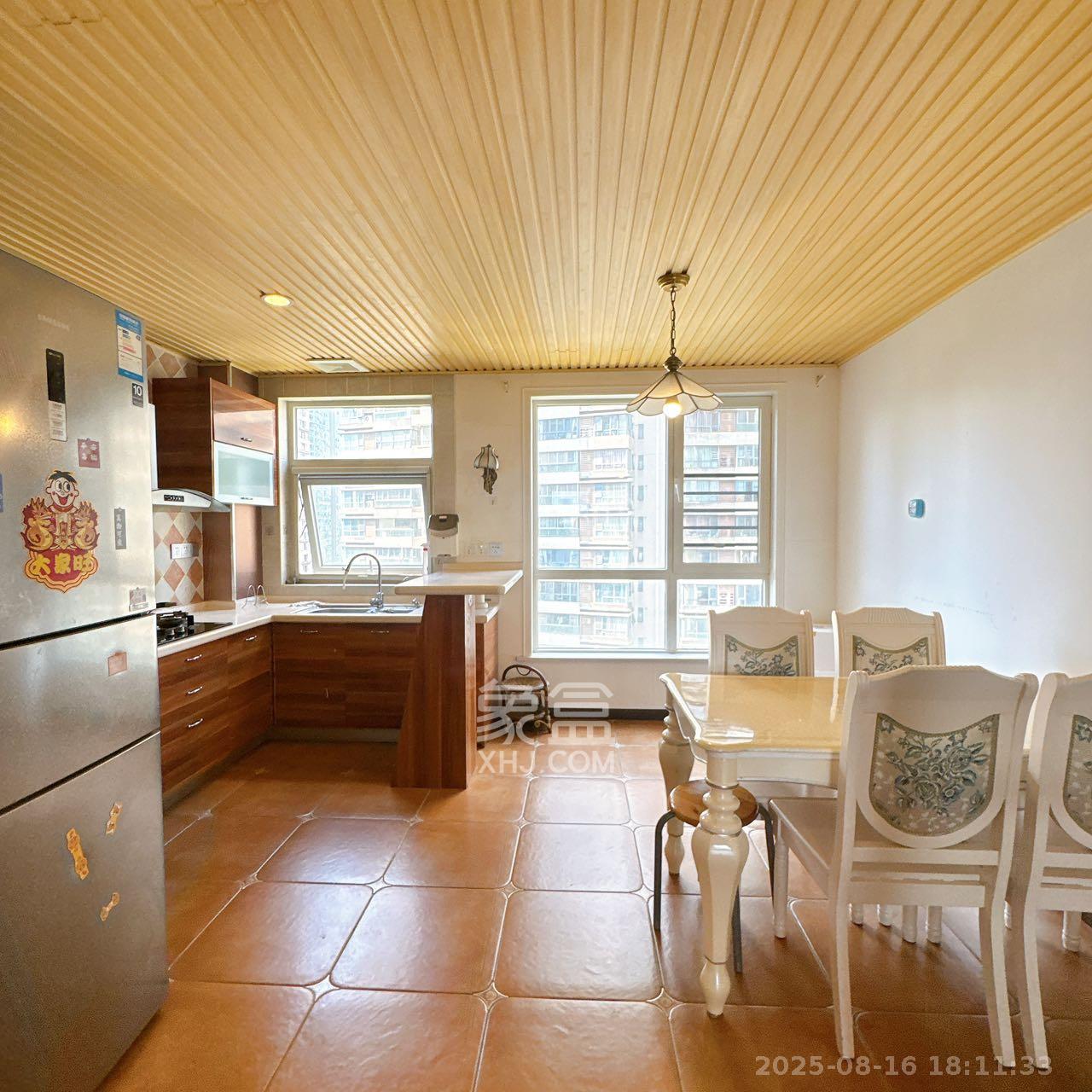 北辰三角洲D3区  4室2厅2卫    4200.0元/月 北辰三角洲D3区  4室2厅2卫    4200.0元/月室内图