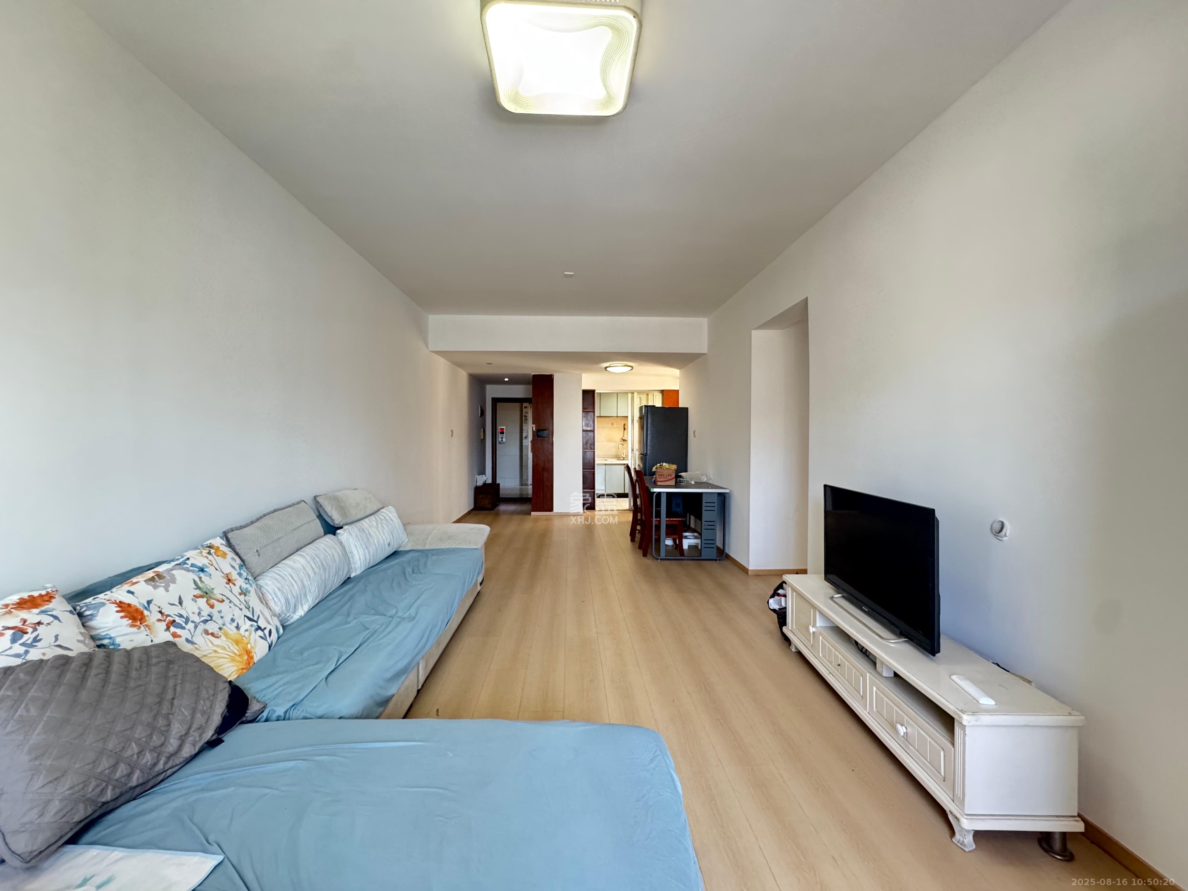 都市兰亭  3室1厅1卫    2000.0元/月室内图