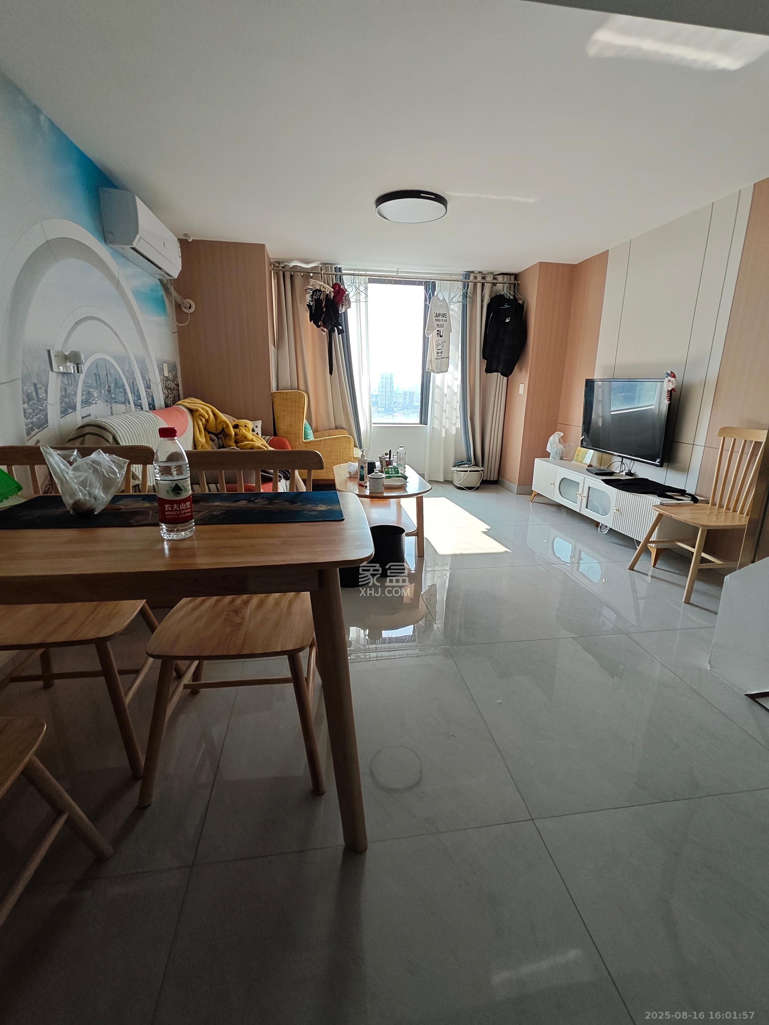 梅溪悦章  2室1厅1卫    2600.0元/月 梅溪悦章  2室1厅1卫    2600.0元/月室内图