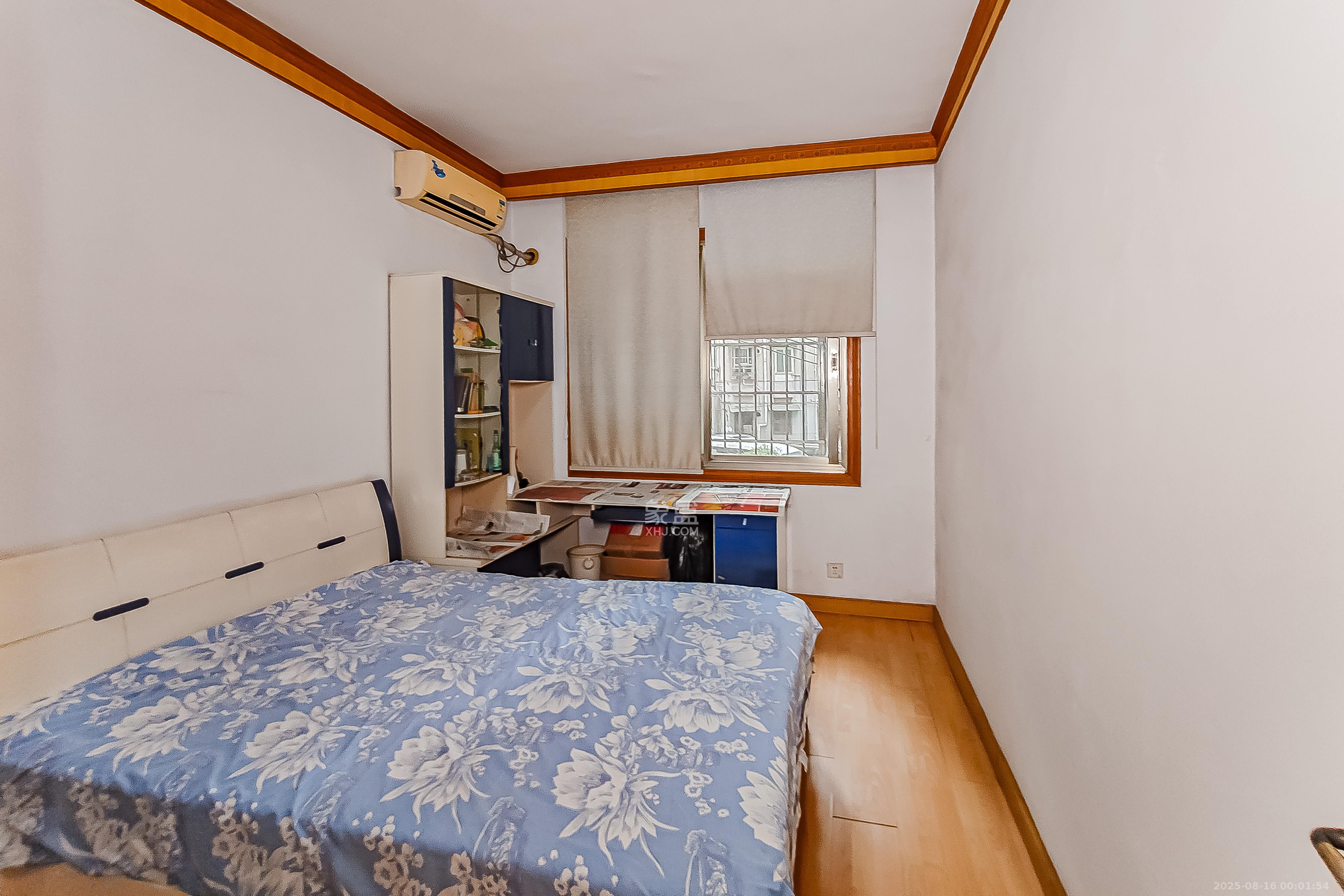 石子冲巷  3室2厅1卫    67.0万卧室