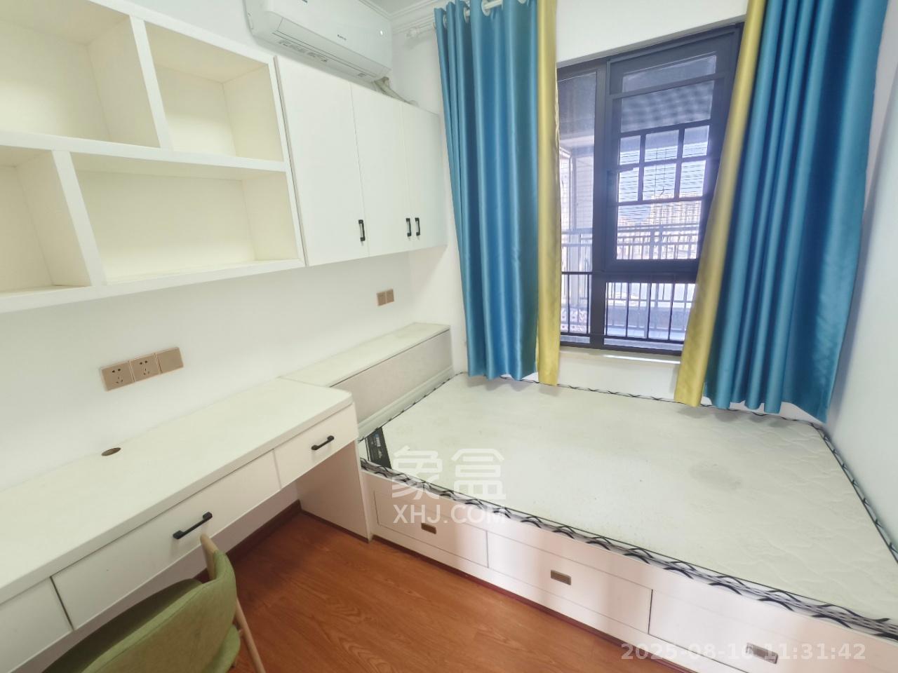 卓越浅水湾  3室2厅2卫    2800.0元/月 卓越浅水湾  3室2厅2卫    2800.0元/月室内图