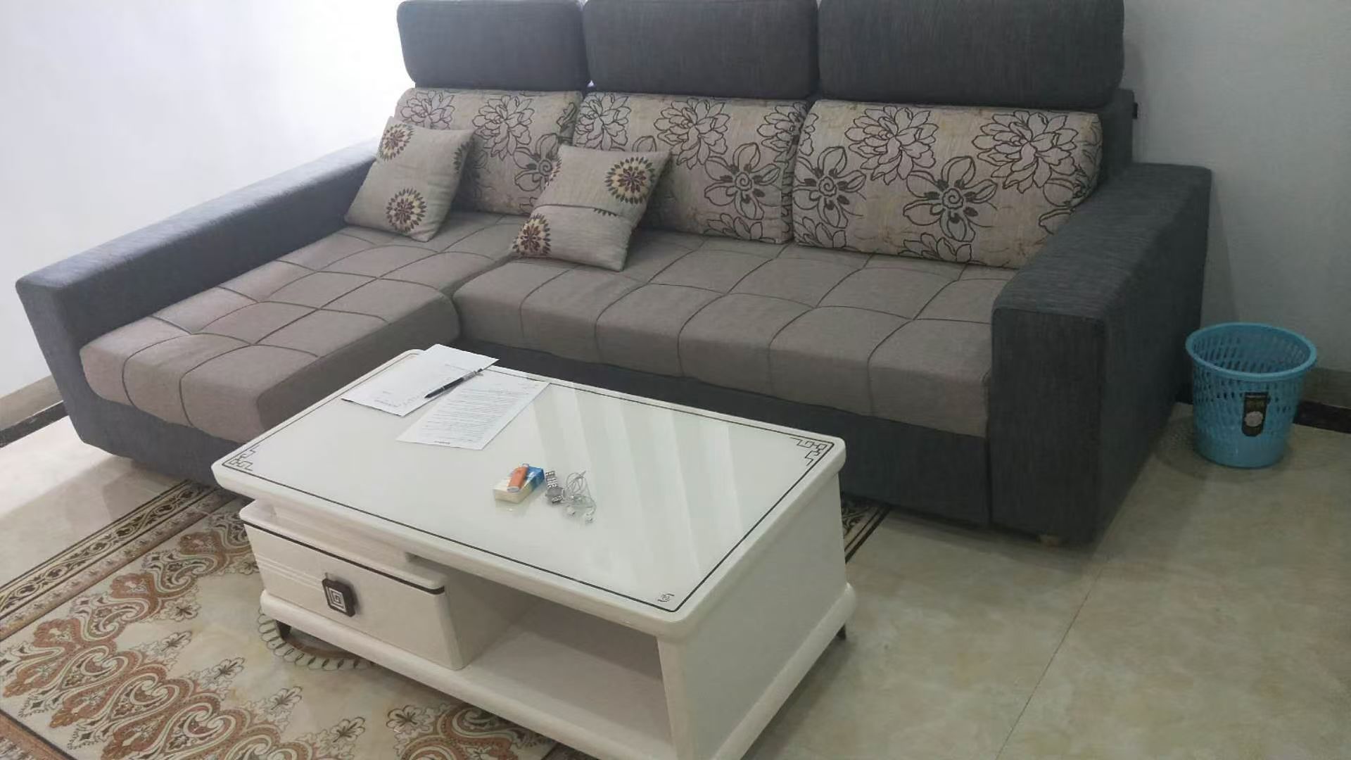 富成大厦 3室2厅1卫 2500.0元/月 富成大厦 3室2厅1卫 2500.0元/月室内图