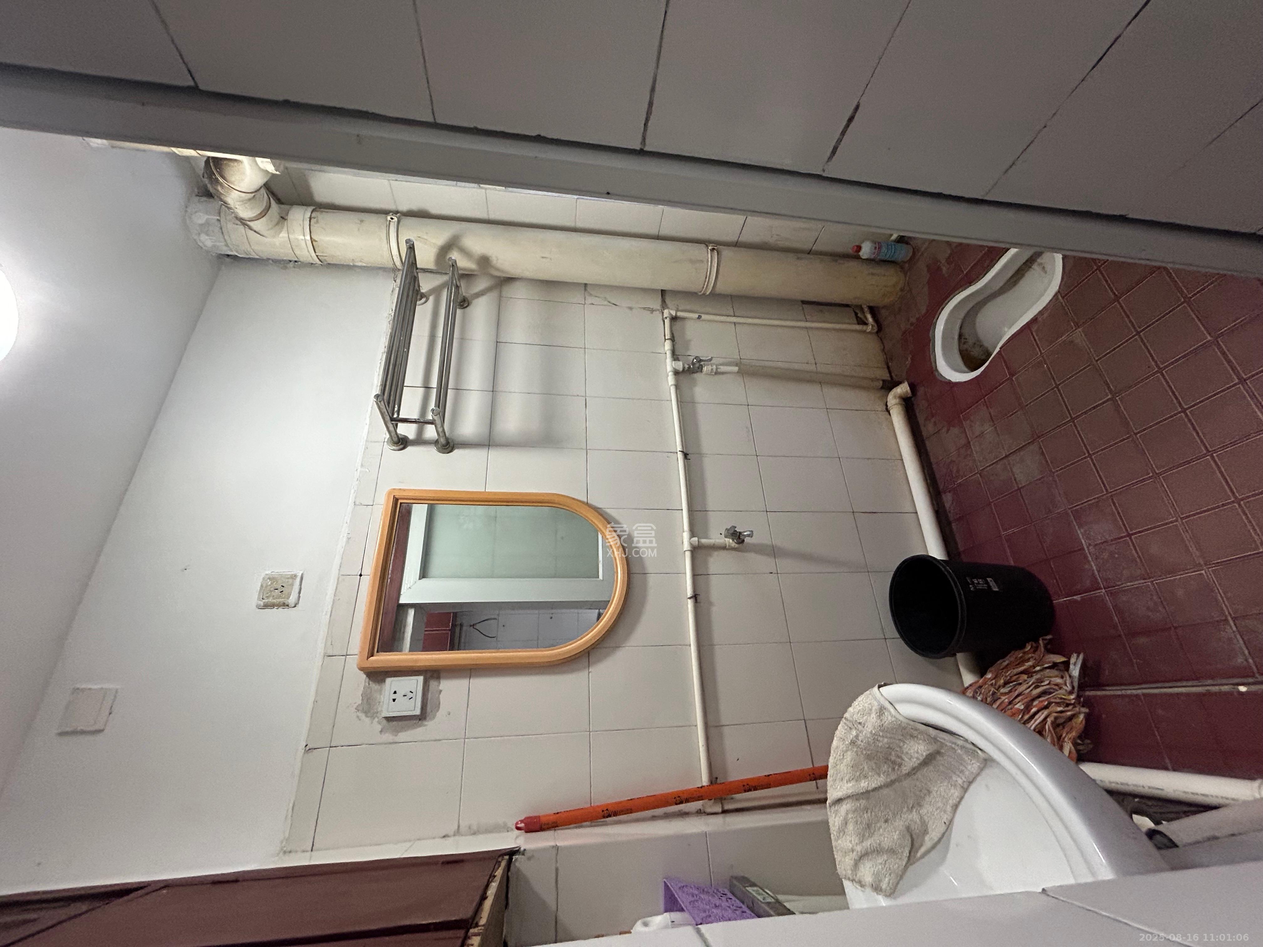 杨家山散盘 1室1厅1卫 900.0元/月 杨家山散盘 1室1厅1卫 900.0元/月室内图