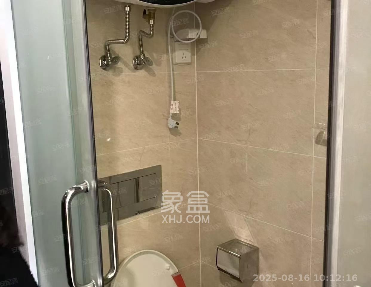 万科金域缇香  1室1厅1卫    1200.0元/月 万科金域缇香  1室1厅1卫    1200.0元/月室内图