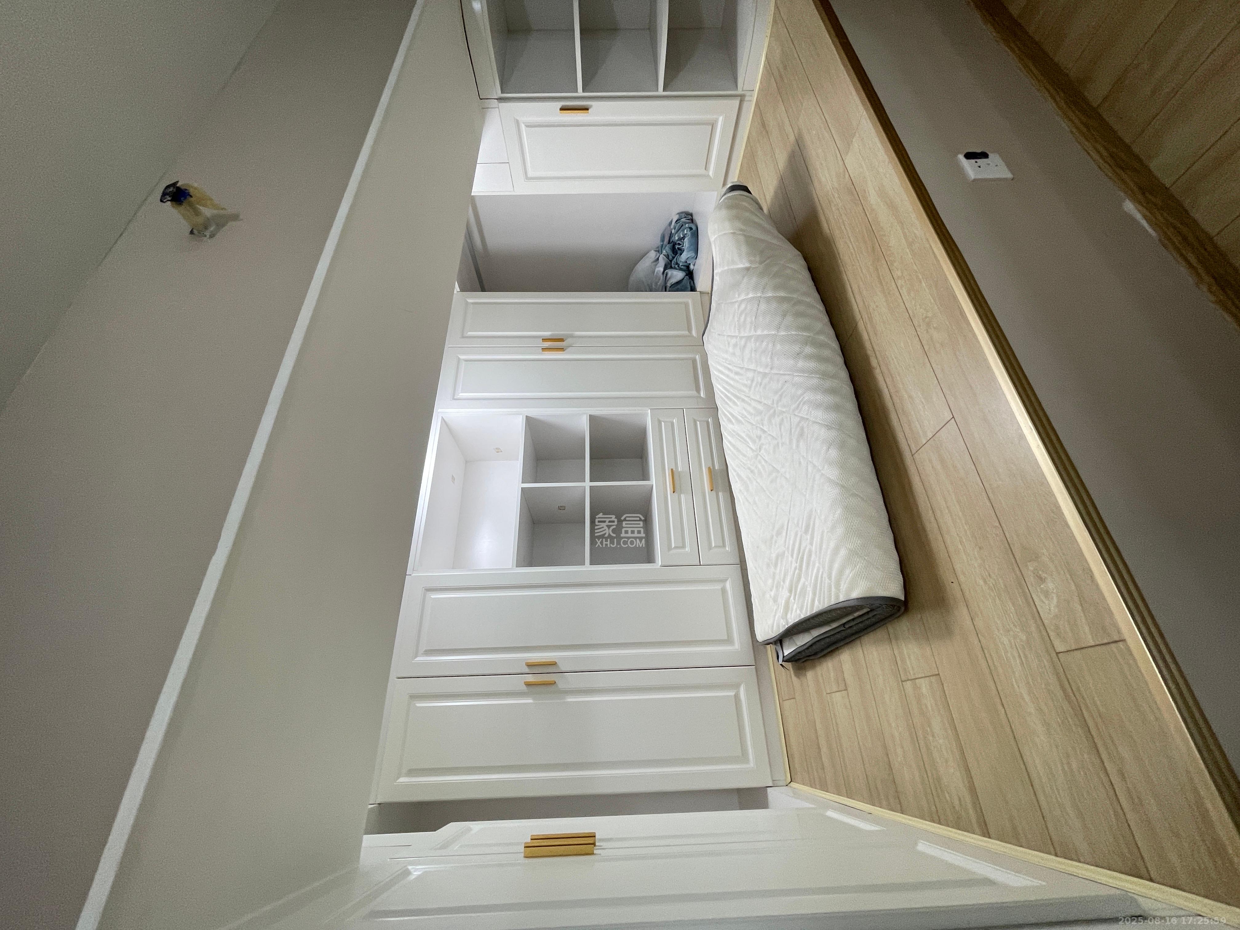 远洋外滩壹号 1室1厅1卫 2600.0元/月 远洋外滩壹号 1室1厅1卫 2600.0元/月室内图