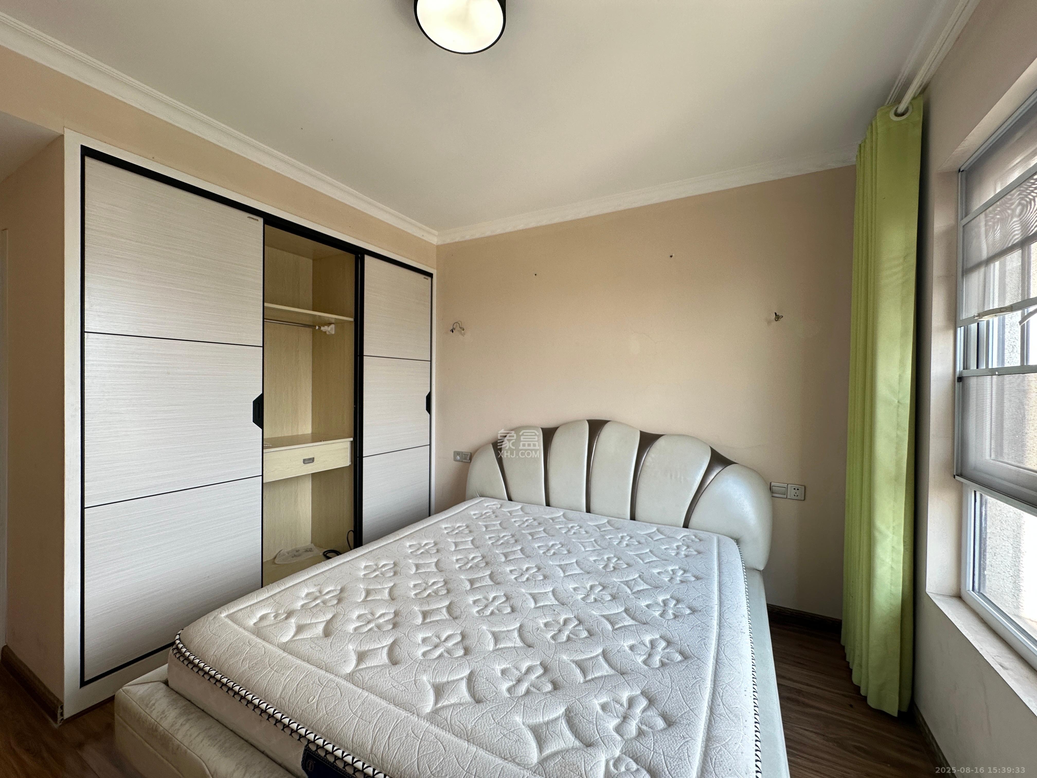 绿地之窗 3室2厅2卫 2700.0元/月 绿地之窗 3室2厅2卫 2700.0元/月室内图