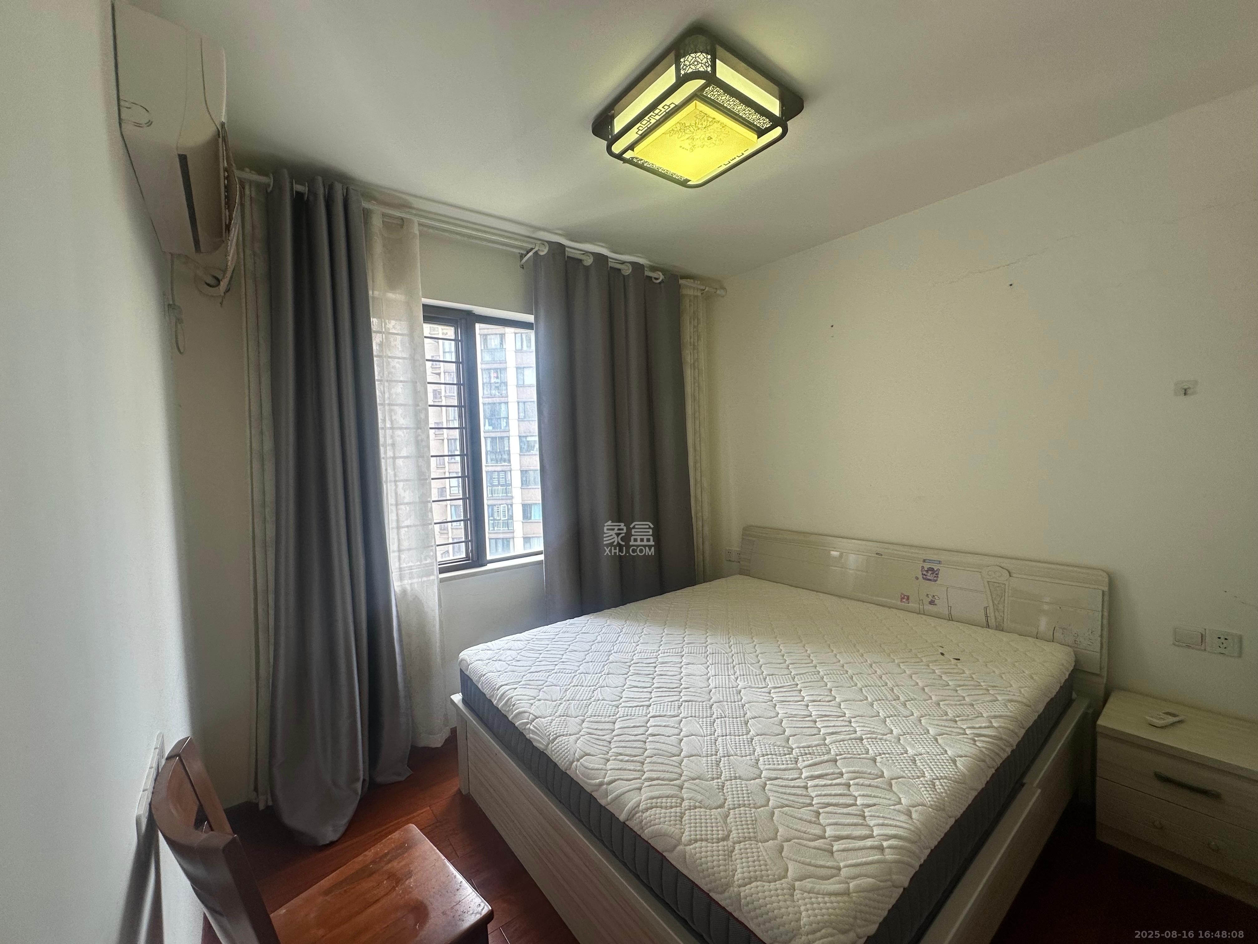 和泓梅溪四季 2室2厅1卫 2300.0元/月 和泓梅溪四季 2室2厅1卫 2300.0元/月室内图