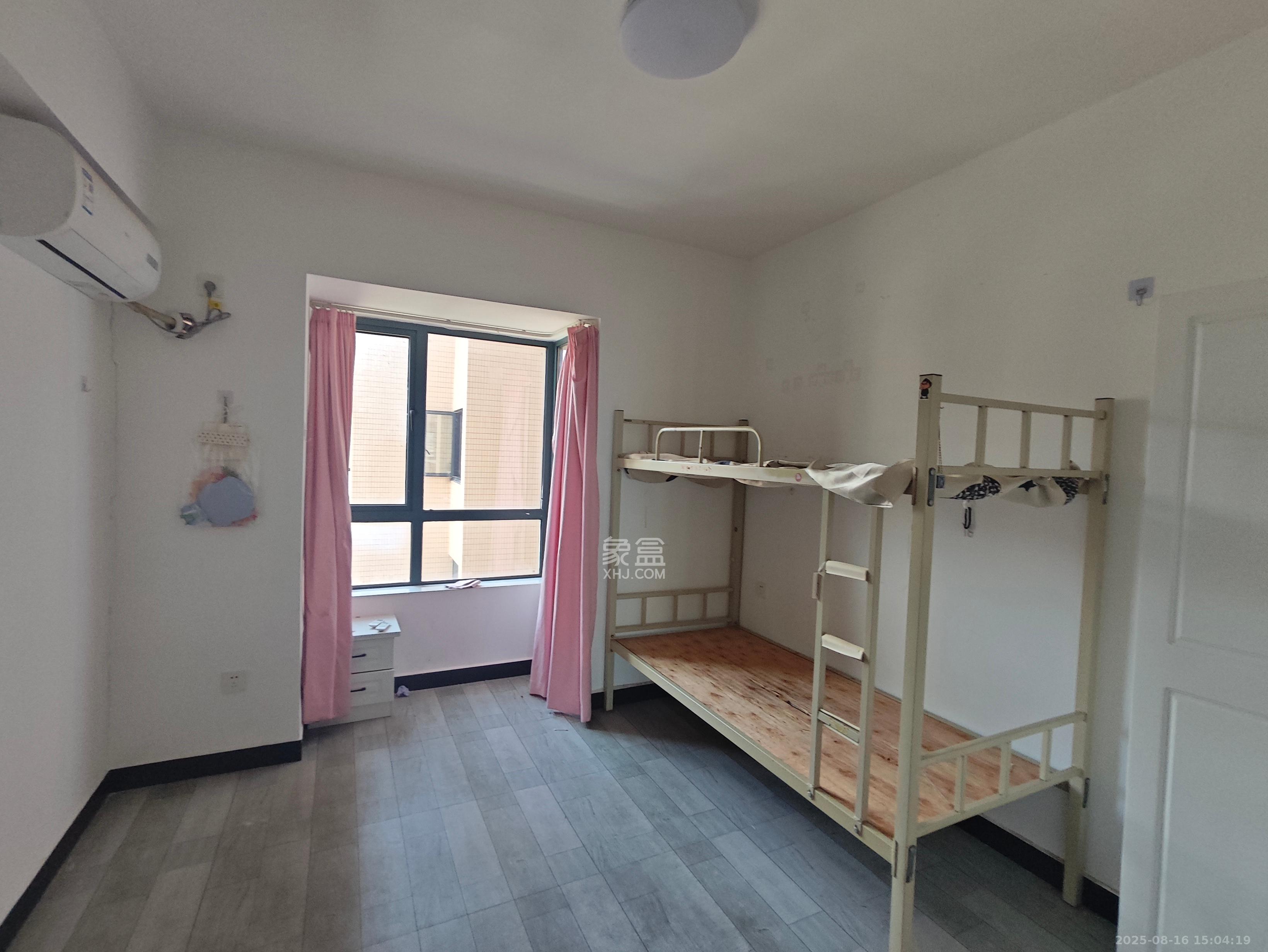 润和之悦(金泽园) 4室2厅2卫 2100.0元/月 润和之悦(金泽园) 4室2厅2卫 2100.0元/月室内图