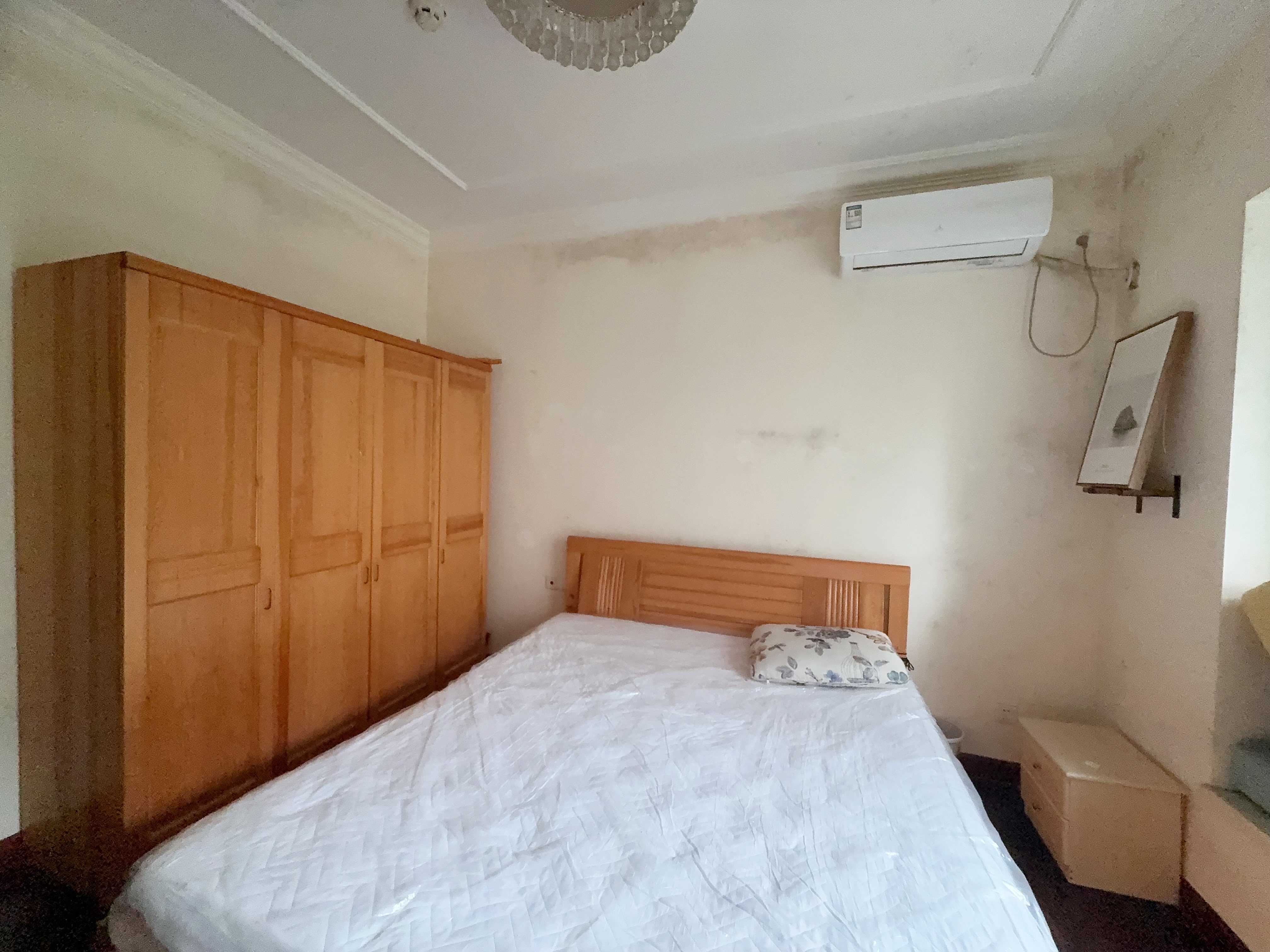 恒大海口文化旅游城 3室2厅2卫 2200.0元/月 恒大海口文化旅游城 3室2厅2卫 2200.0元/月室内图