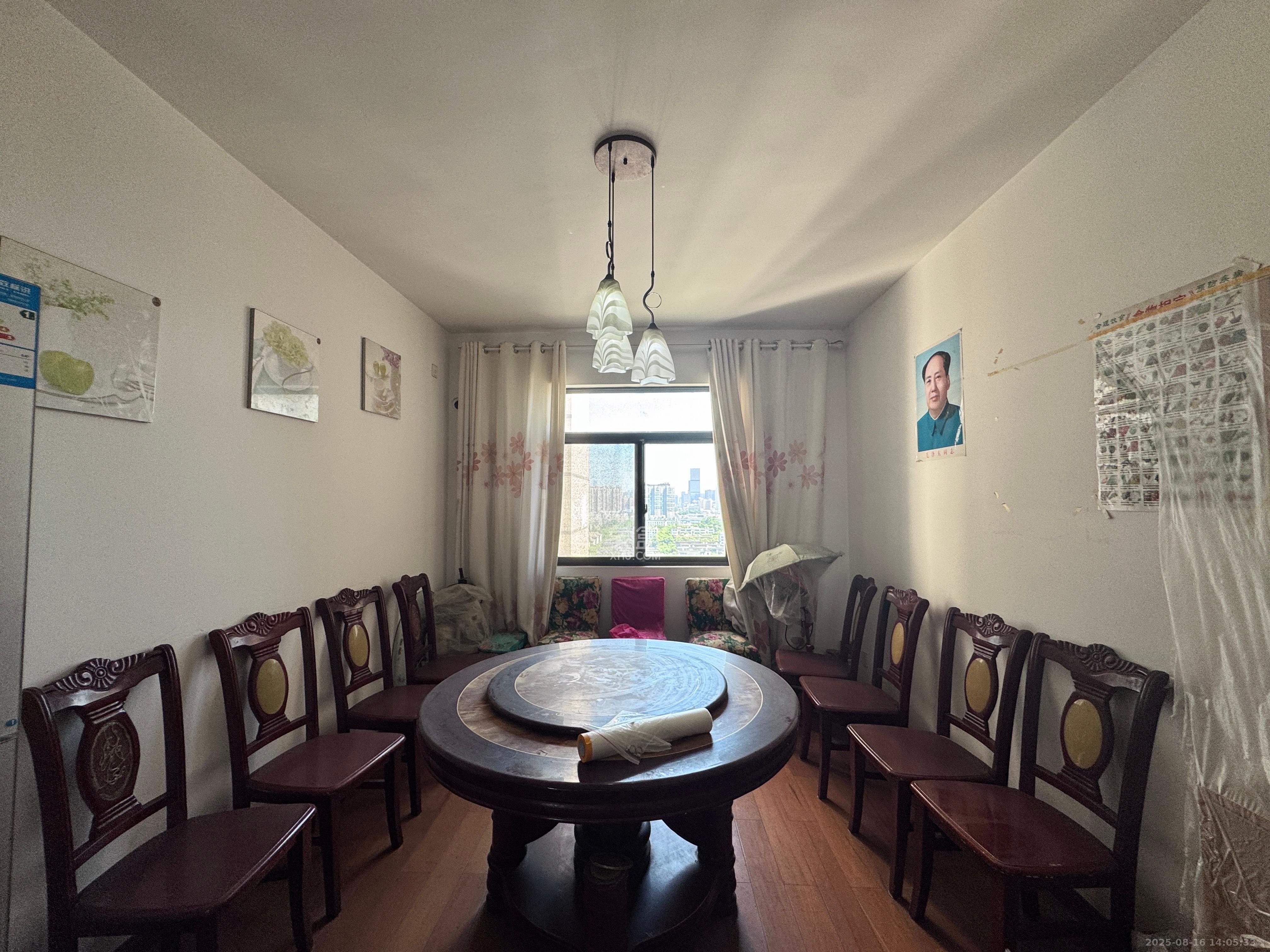 福邸雅苑  3室2厅2卫    3000.0元/月室内图