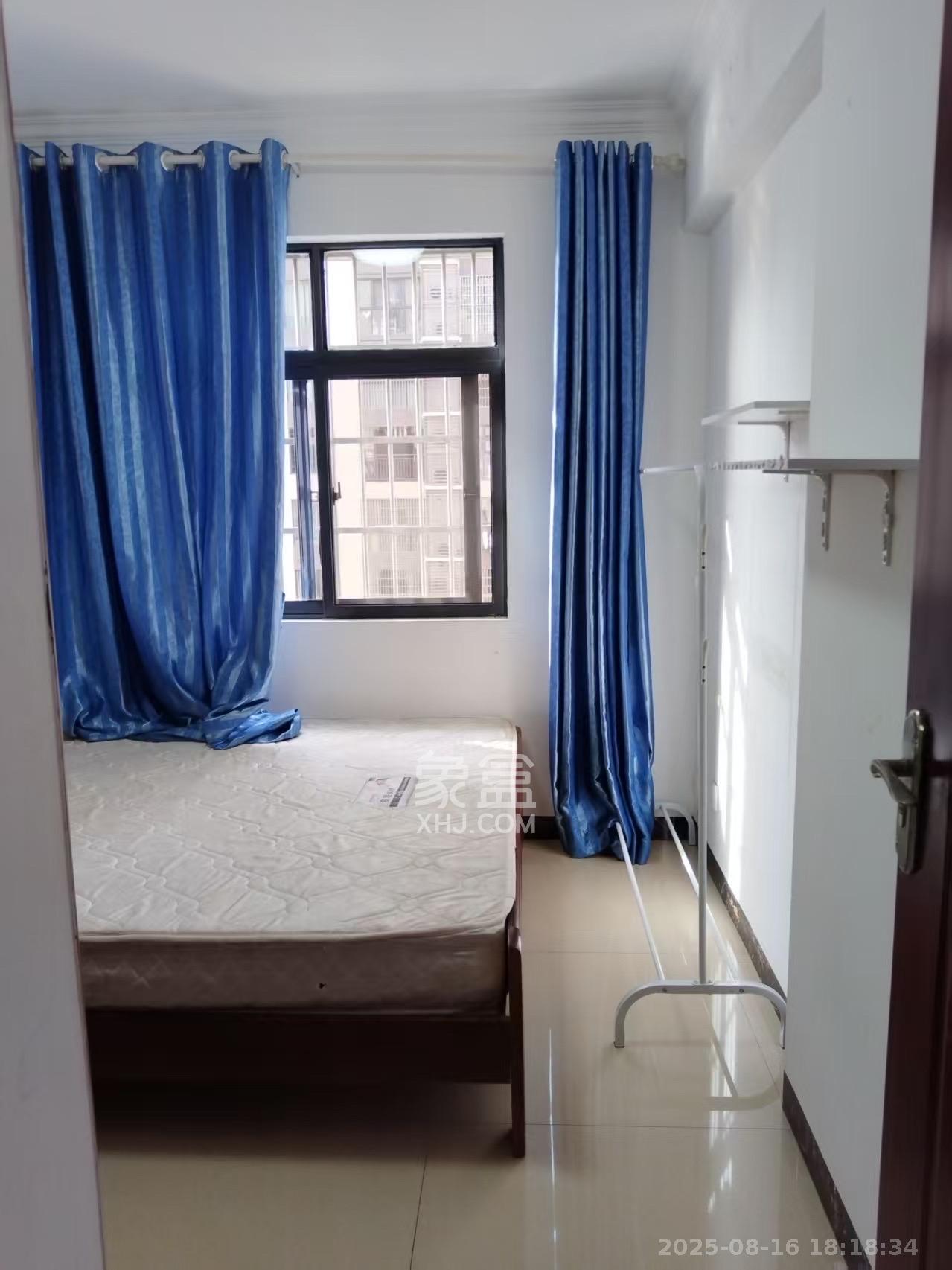 景塘家园  3室2厅1卫    2100.0元/月室内图