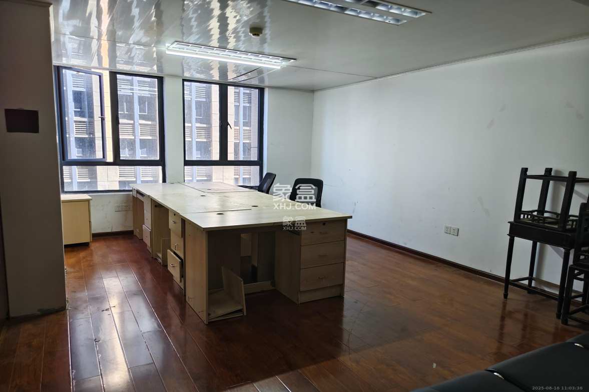 建发汇金国际 1室1厅1卫 20000.0元/月 建发汇金国际 1室1厅1卫 20000.0元/月室内图