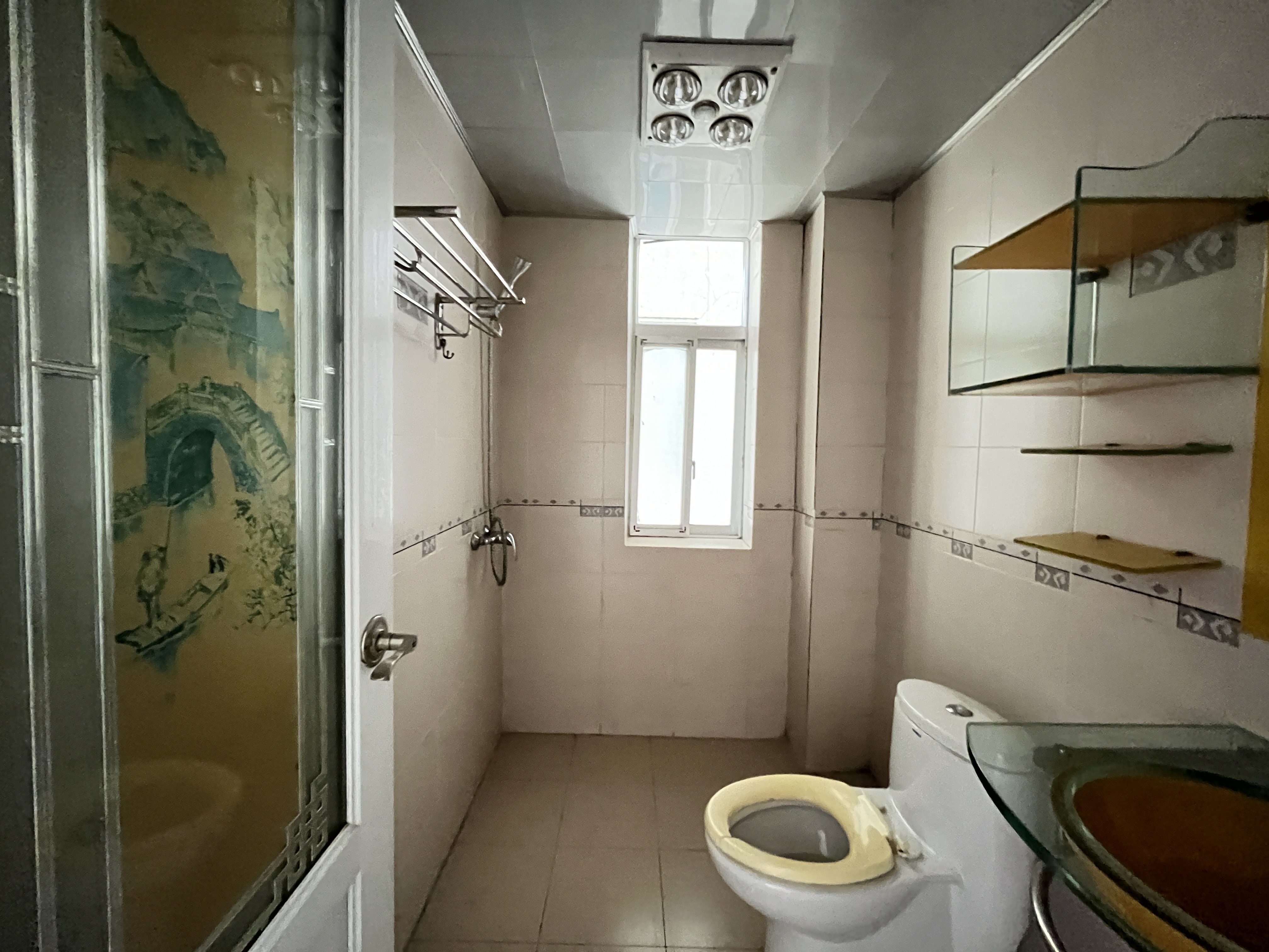 月亮湾一期 1室0厅0卫 1400.0元/月 月亮湾一期 1室0厅0卫 1400.0元/月室内图