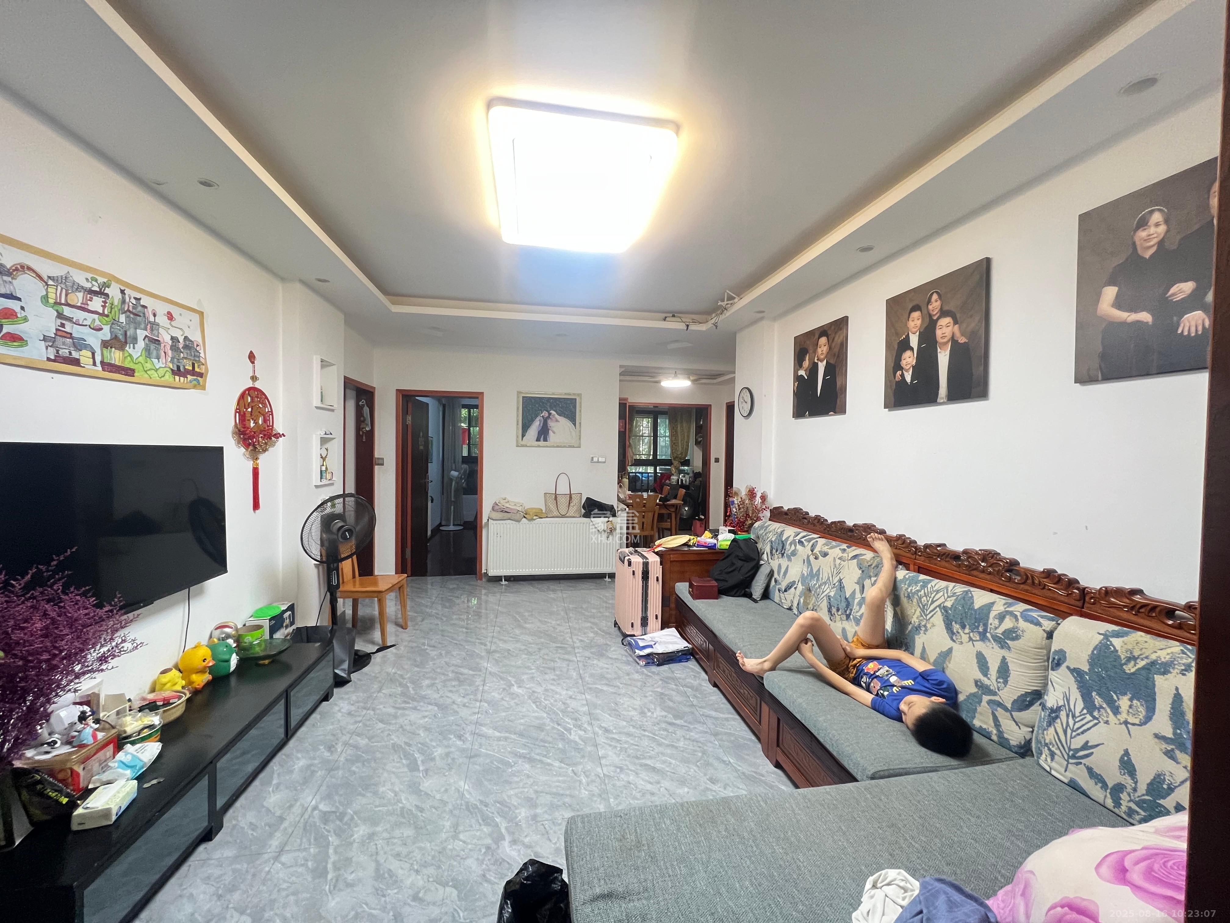 保利麓谷林语A区  3室2厅1卫   2600.00元/月室内图