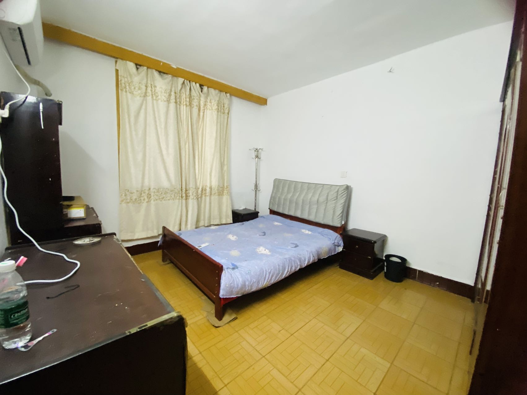 建设小区(建设新村) 3室2厅1卫 18.8万 建设小区(建设新村) 3室2厅1卫 18.8万室内图