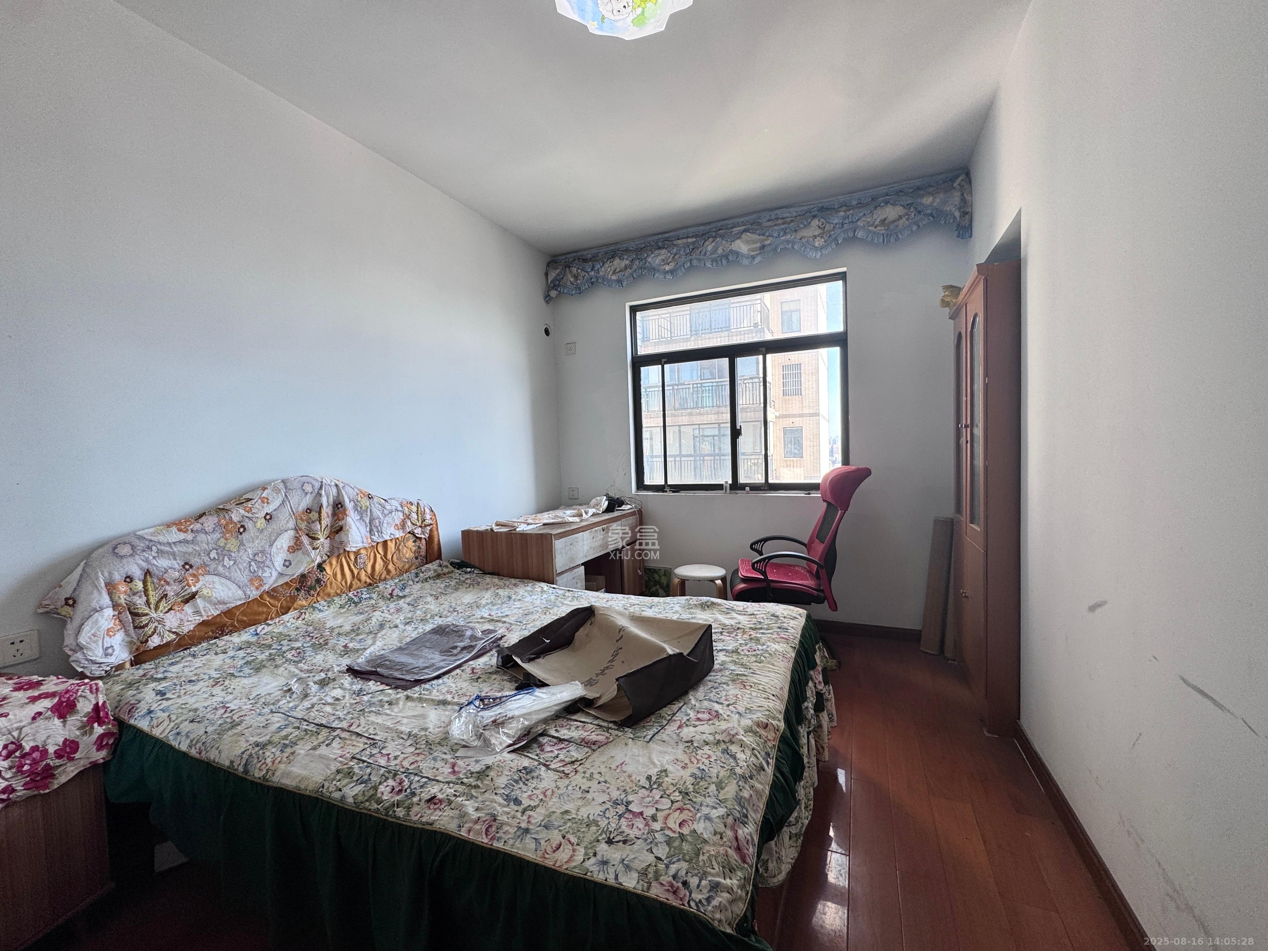 福邸雅苑  3室2厅2卫    3000.0元/月室内图