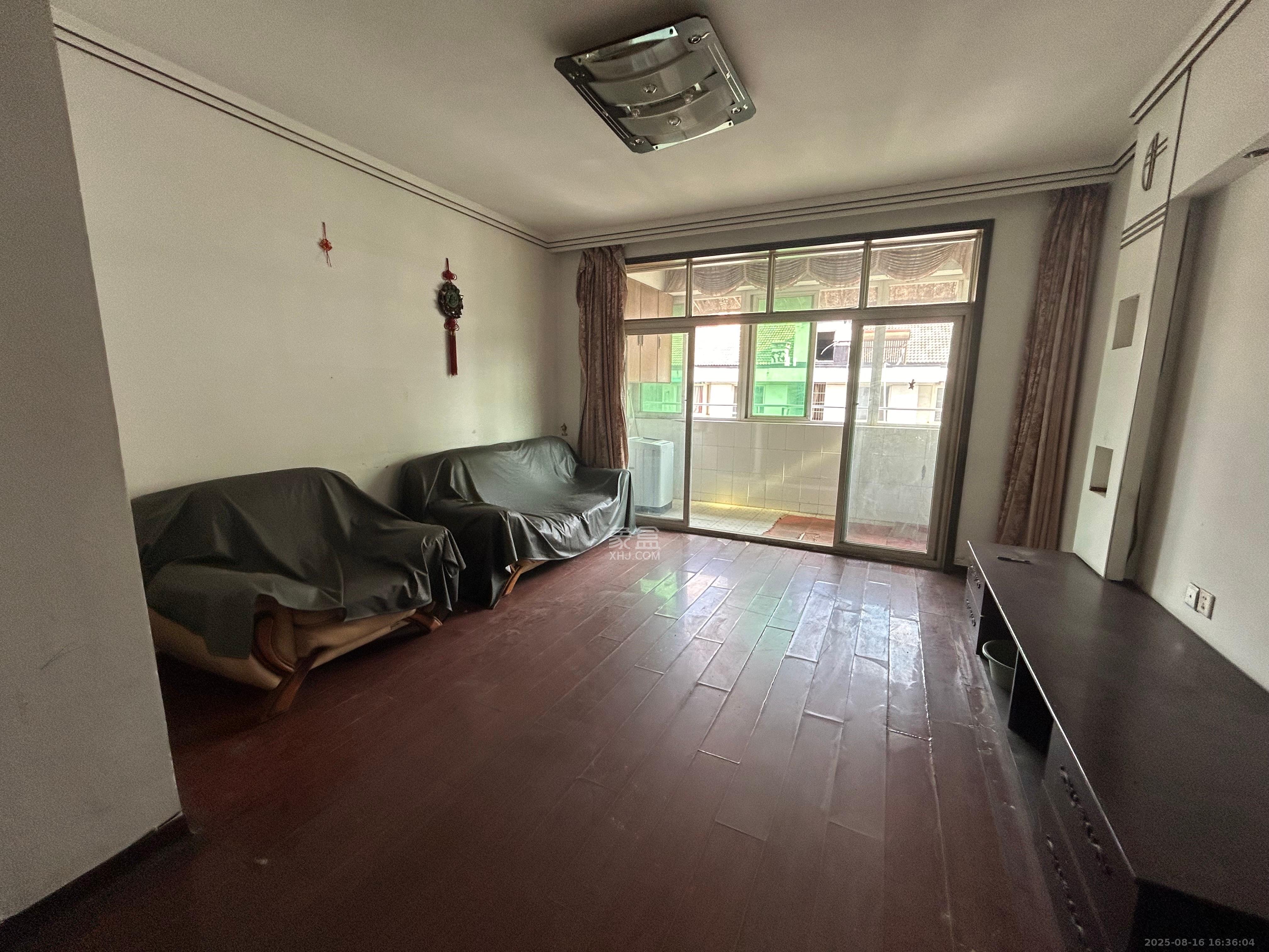 湖开小区(湖南开关厂宿舍)/南大桥社区 3室2厅1卫 1200.0元/月 湖开小区(湖南开关厂宿舍)/南大桥社区 3室2厅1卫 1200.0元/月室内图