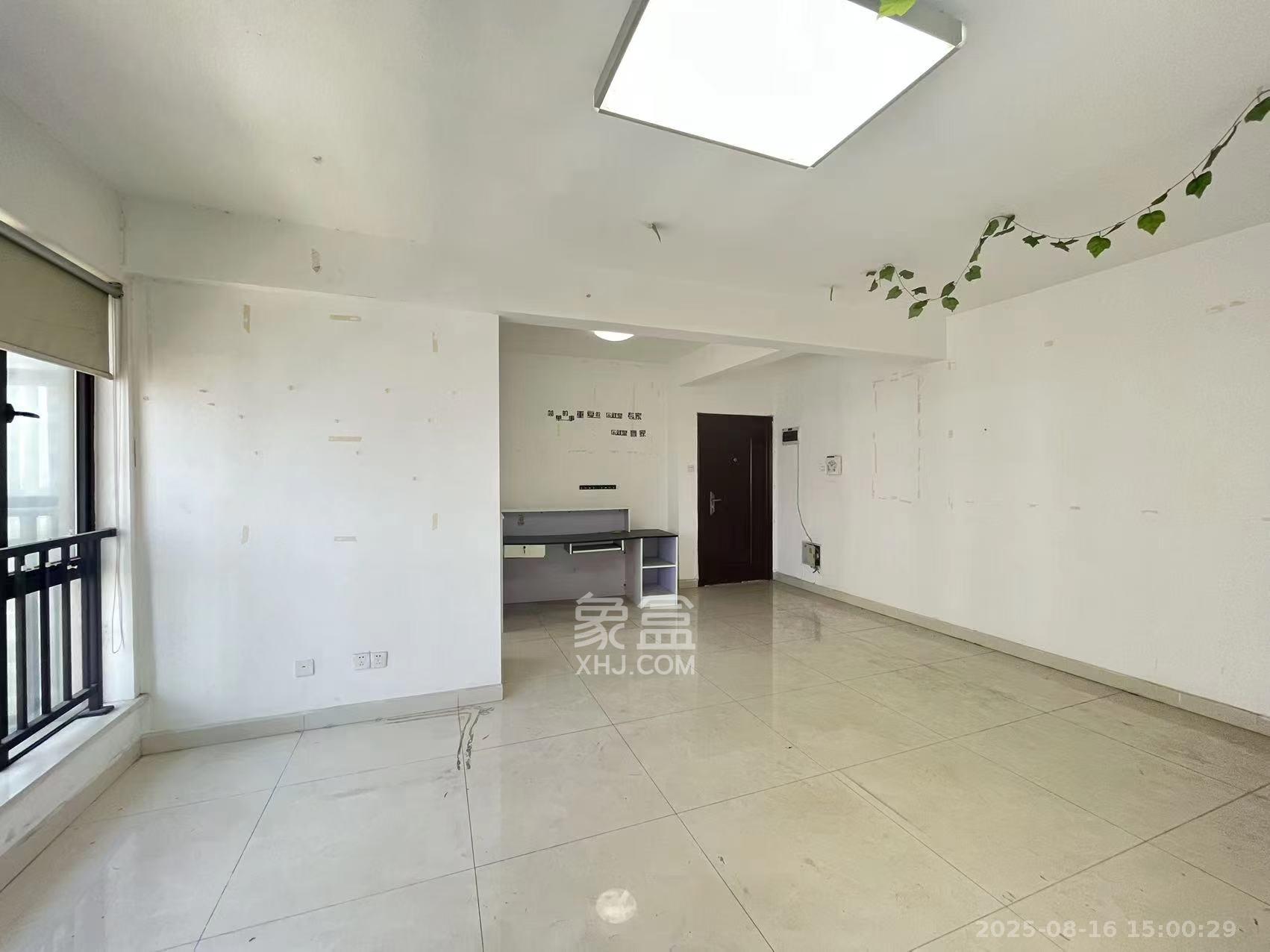 湘腾城市广场  3室1厅1卫    3500.0元/月室内图