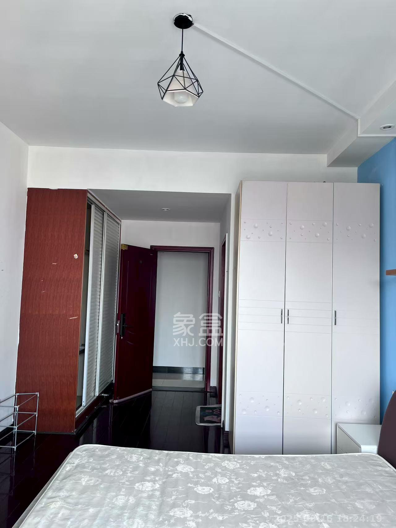 尚东紫郡 1室1厅1卫 1200.0元/月 尚东紫郡 1室1厅1卫 1200.0元/月室内图