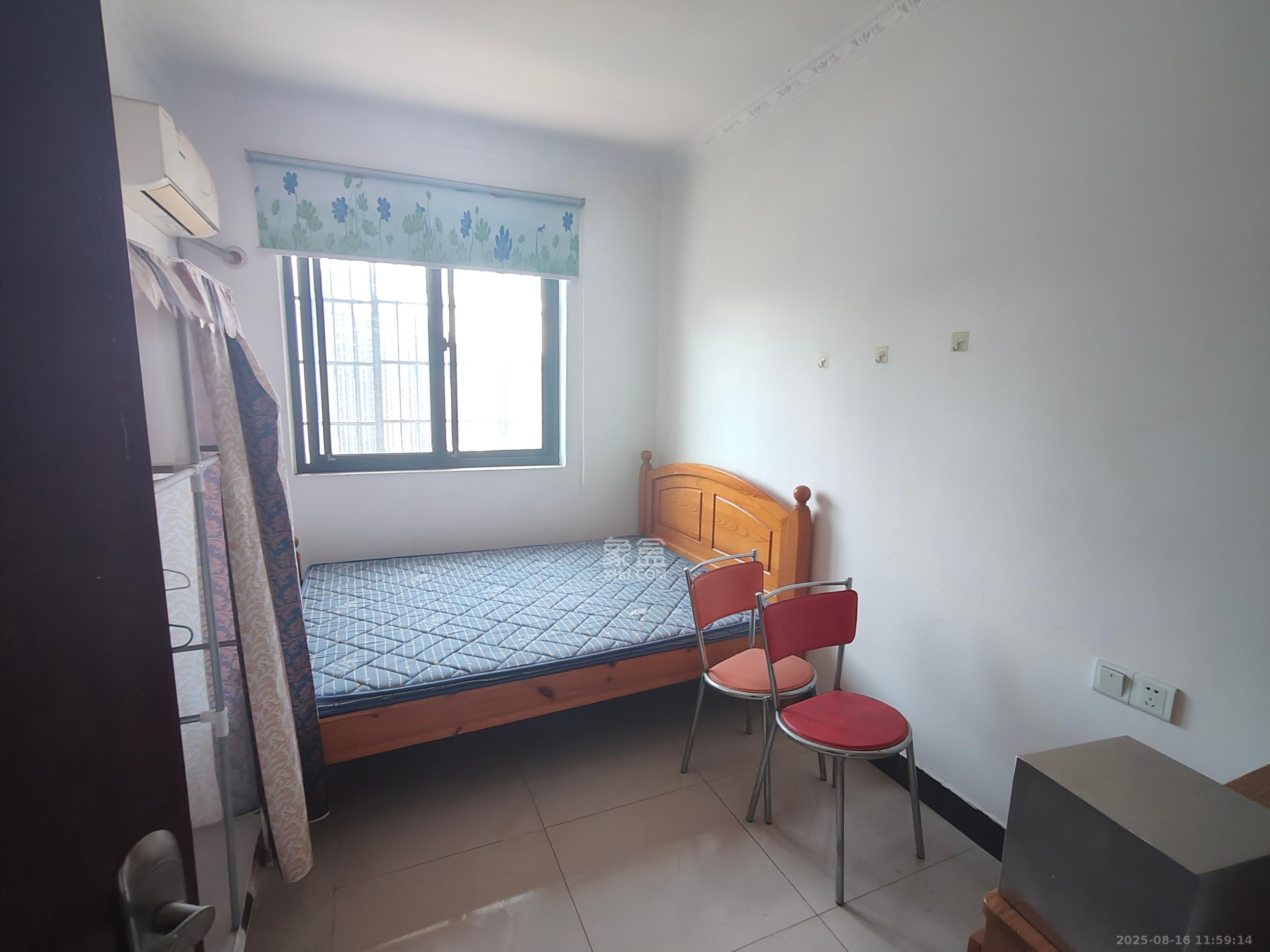 中国铁建梅溪青秀一期  4室2厅1卫    2700.0元/月室内图