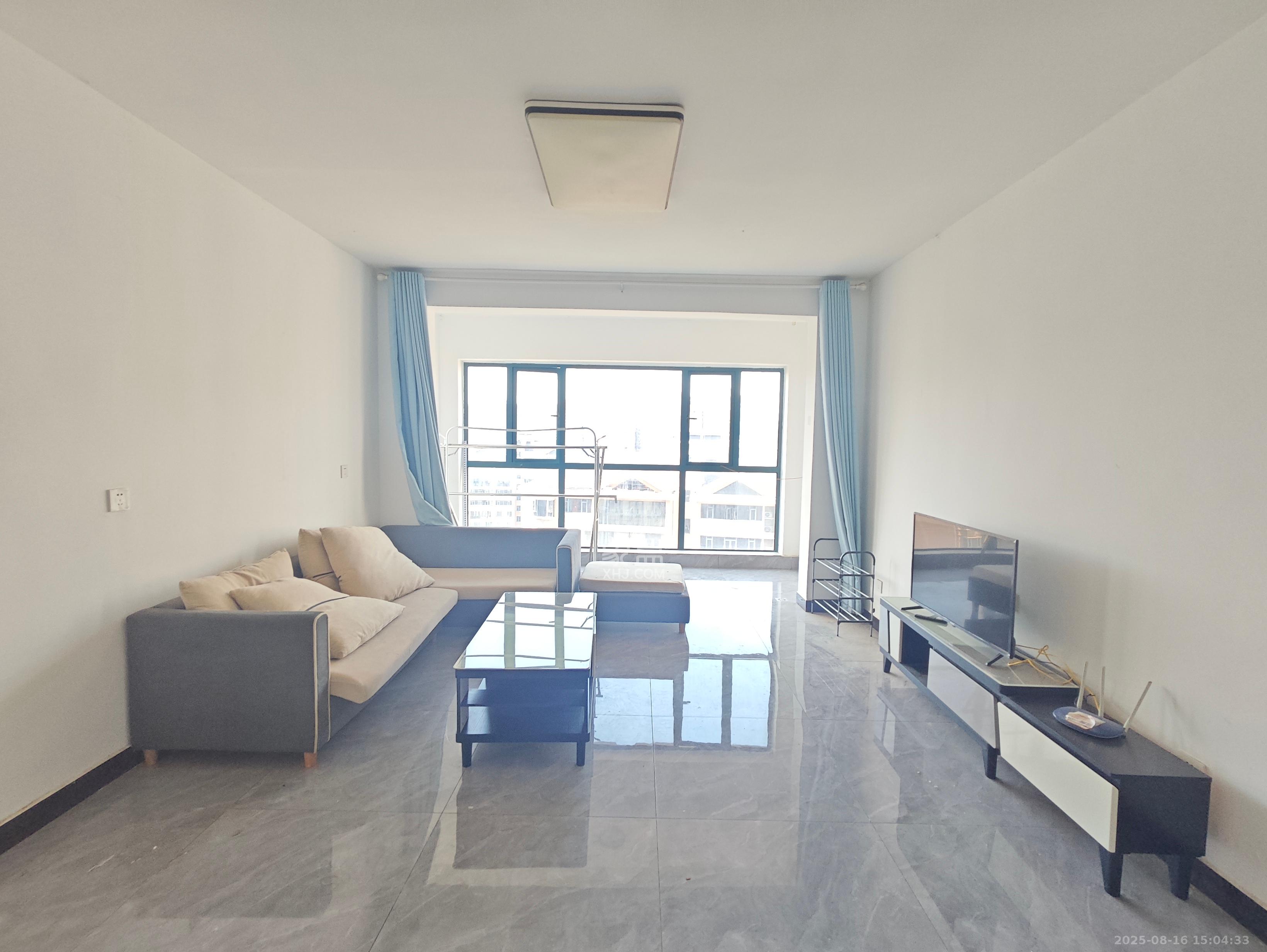 润和之悦(金泽园) 4室2厅2卫 2100.0元/月 润和之悦(金泽园) 4室2厅2卫 2100.0元/月室内图