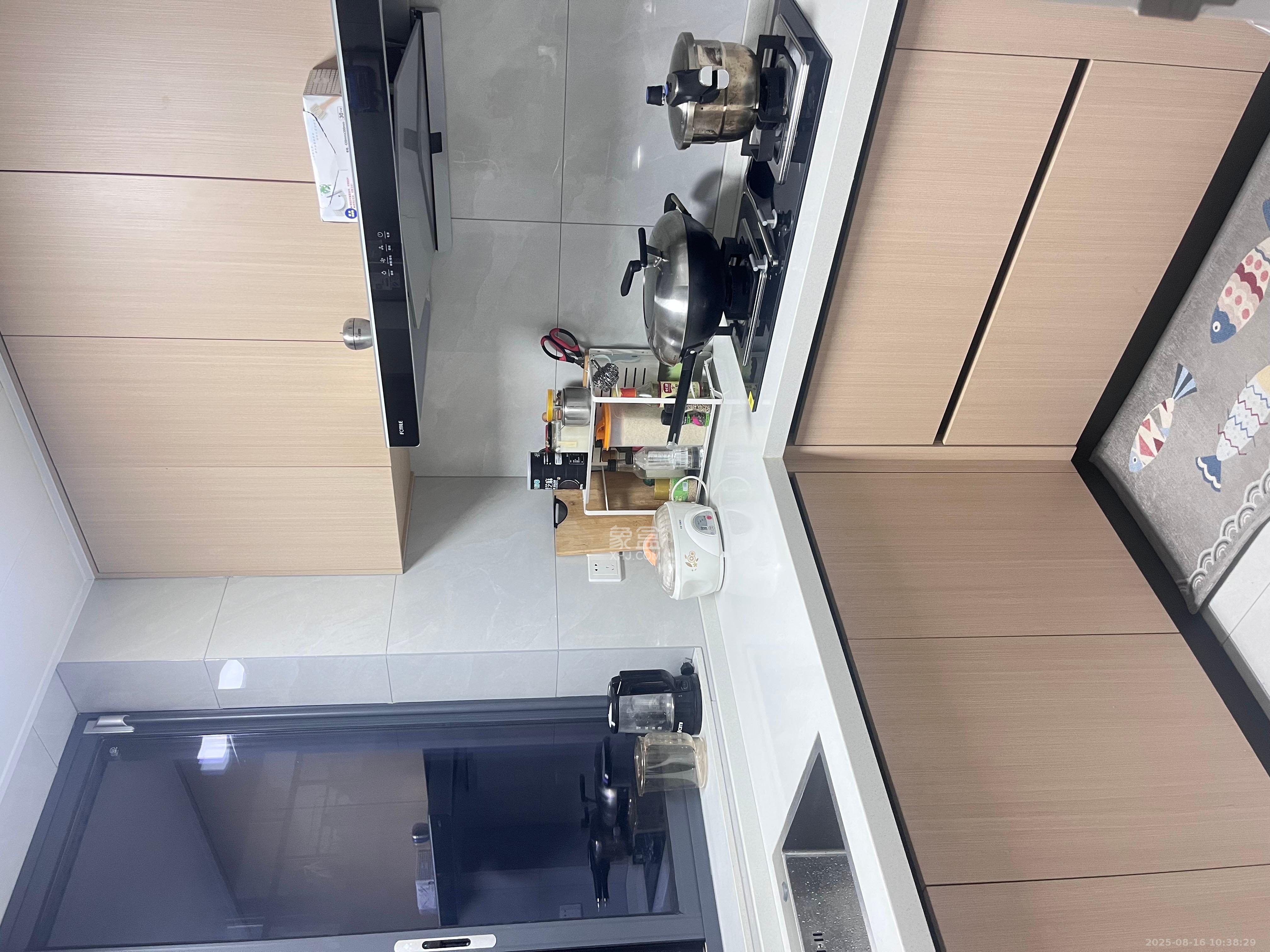 消防大厦宿舍楼 2室1厅1卫 3000.0元/月 消防大厦宿舍楼 2室1厅1卫 3000.0元/月室内图