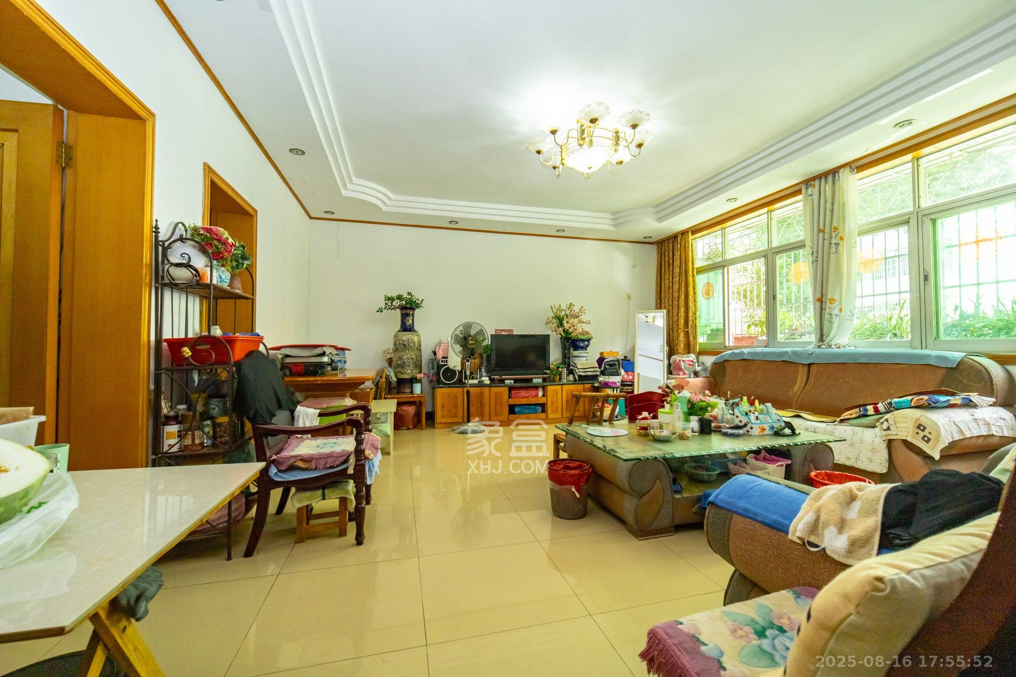 长沙县政府宿舍(星邻南苑) 3室2厅1卫 75.0万 长沙县政府宿舍(星邻南苑) 3室2厅1卫 75.0万客厅