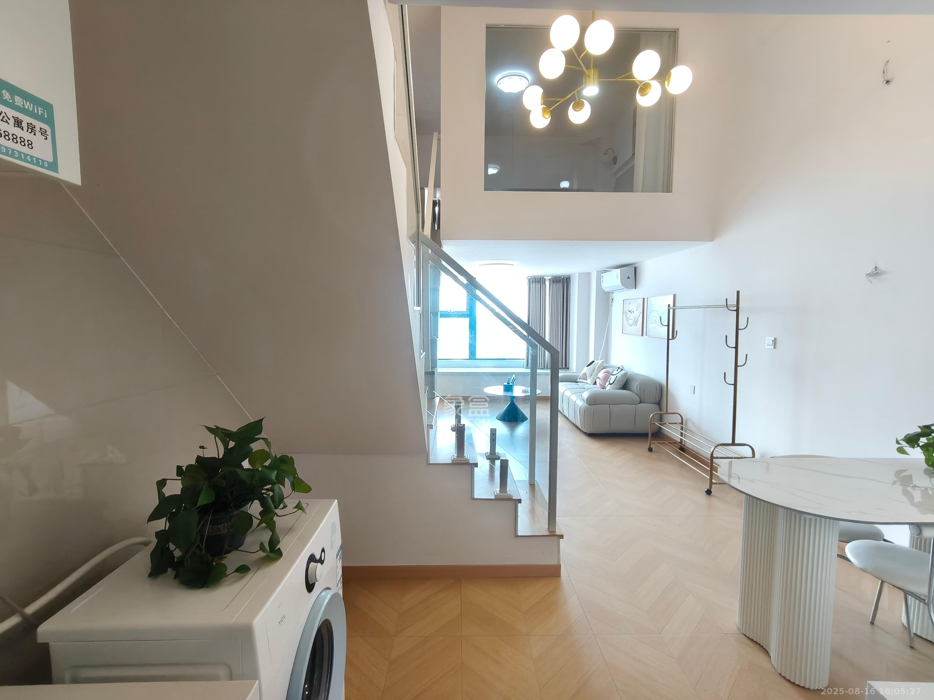 建发养云  3室2厅1卫   2600.00元/月室内图