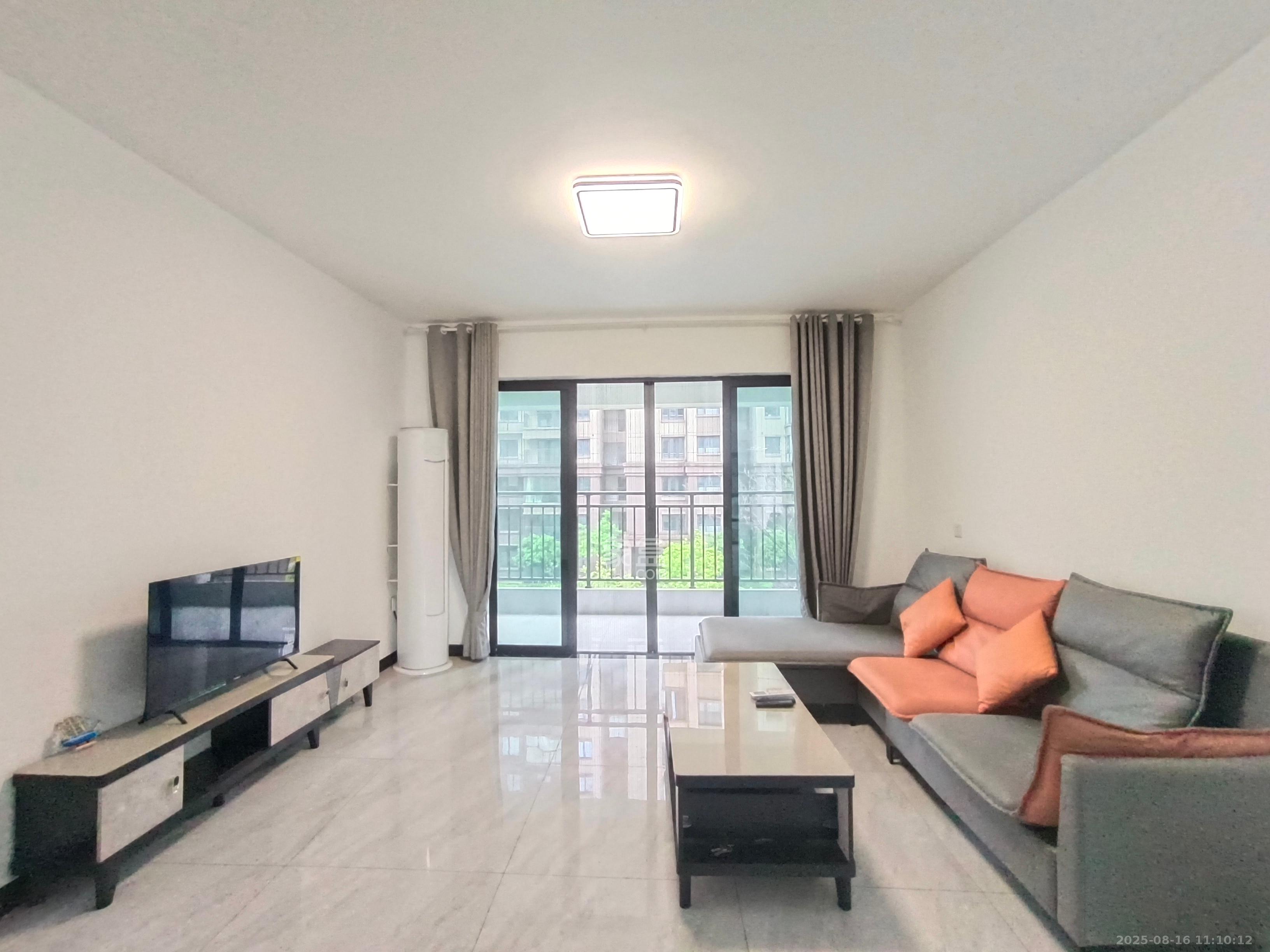 金广星苑  3室2厅2卫    2400.0元/月 金广星苑  3室2厅2卫    2400.0元/月室内图