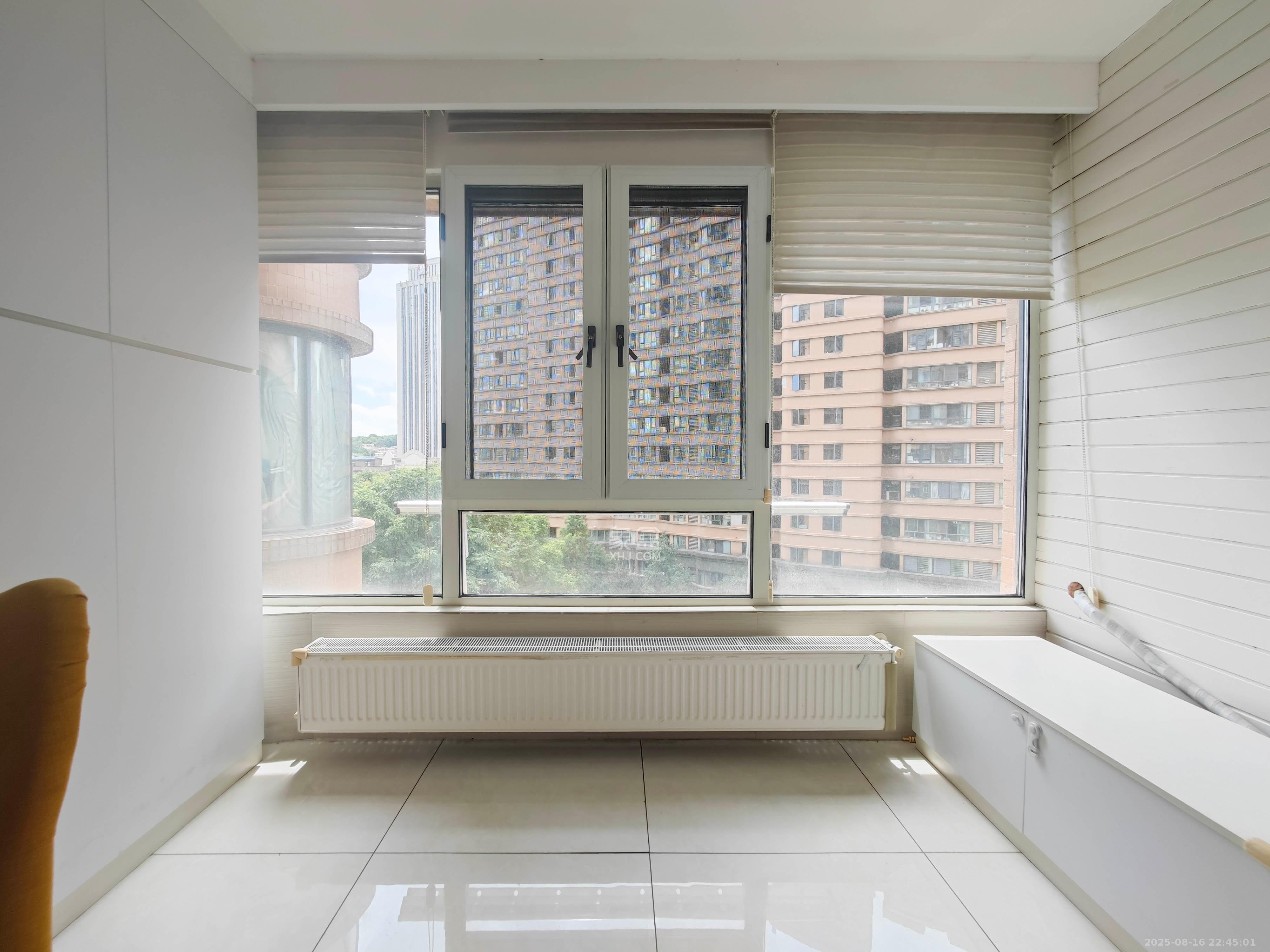 五矿万境水岸一期（万境水岸嘉苑）  3室2厅1卫    128.0万阳台