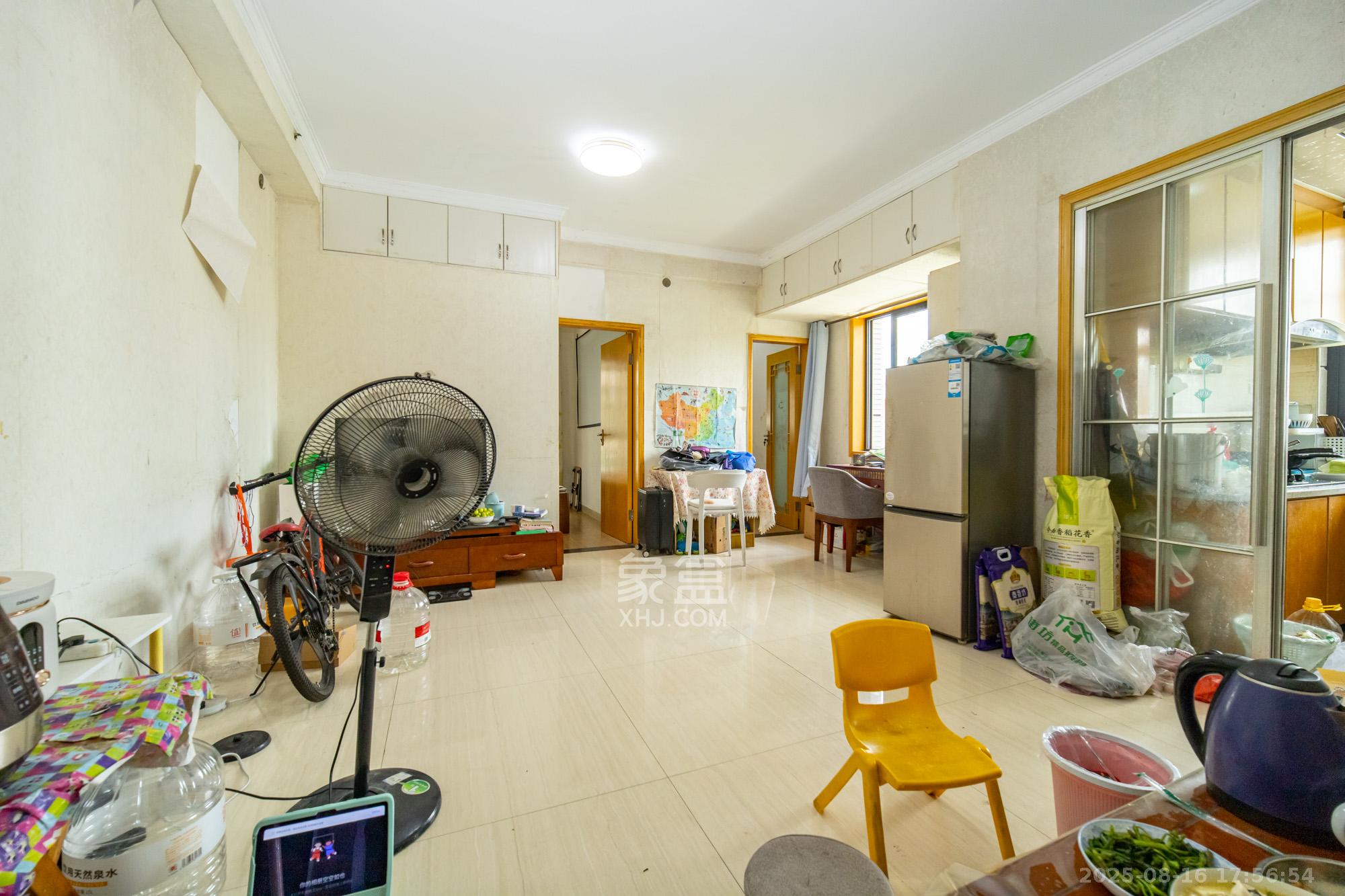 尚都花园城  2室1厅1卫    34.9万客厅