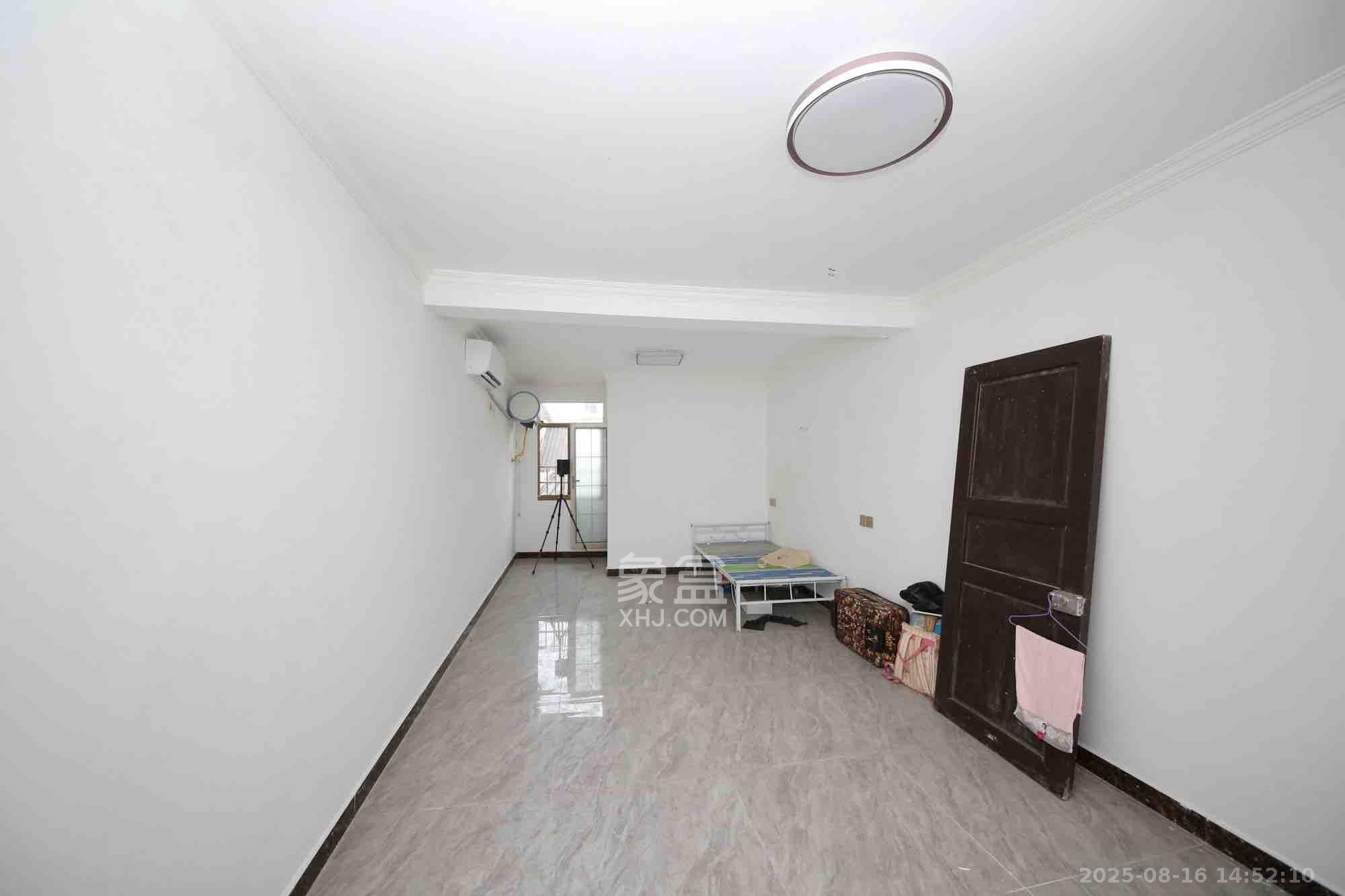 楠木厅散盘 3室2厅1卫 5200.0元/月 楠木厅散盘 3室2厅1卫 5200.0元/月室内图