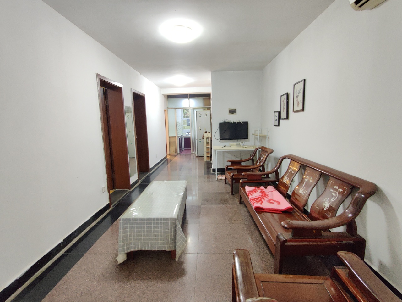 蒋家垅社区 2室2厅1卫 1400.0元/月 蒋家垅社区 2室2厅1卫 1400.0元/月户型图