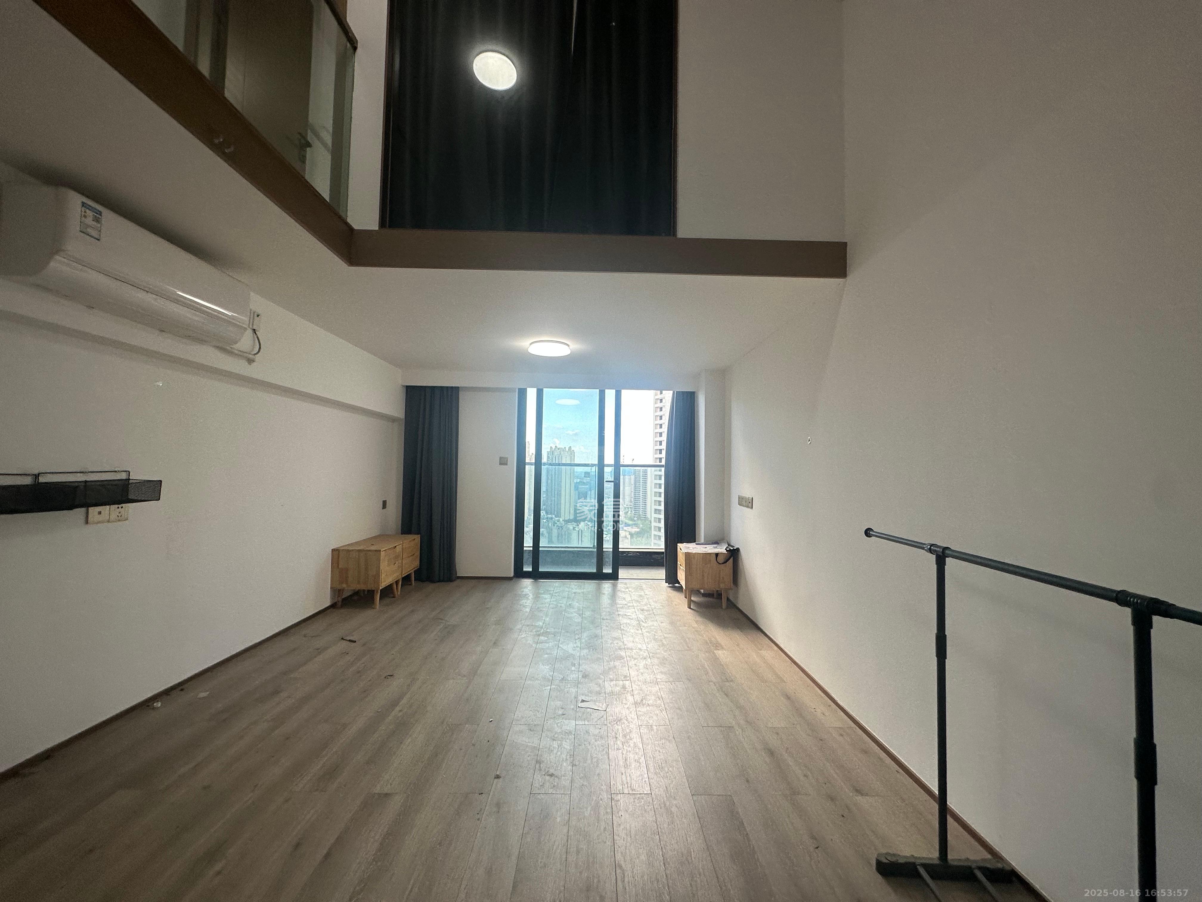 旺德府万象时代  1室1厅1卫    2500.0元/月室内图
