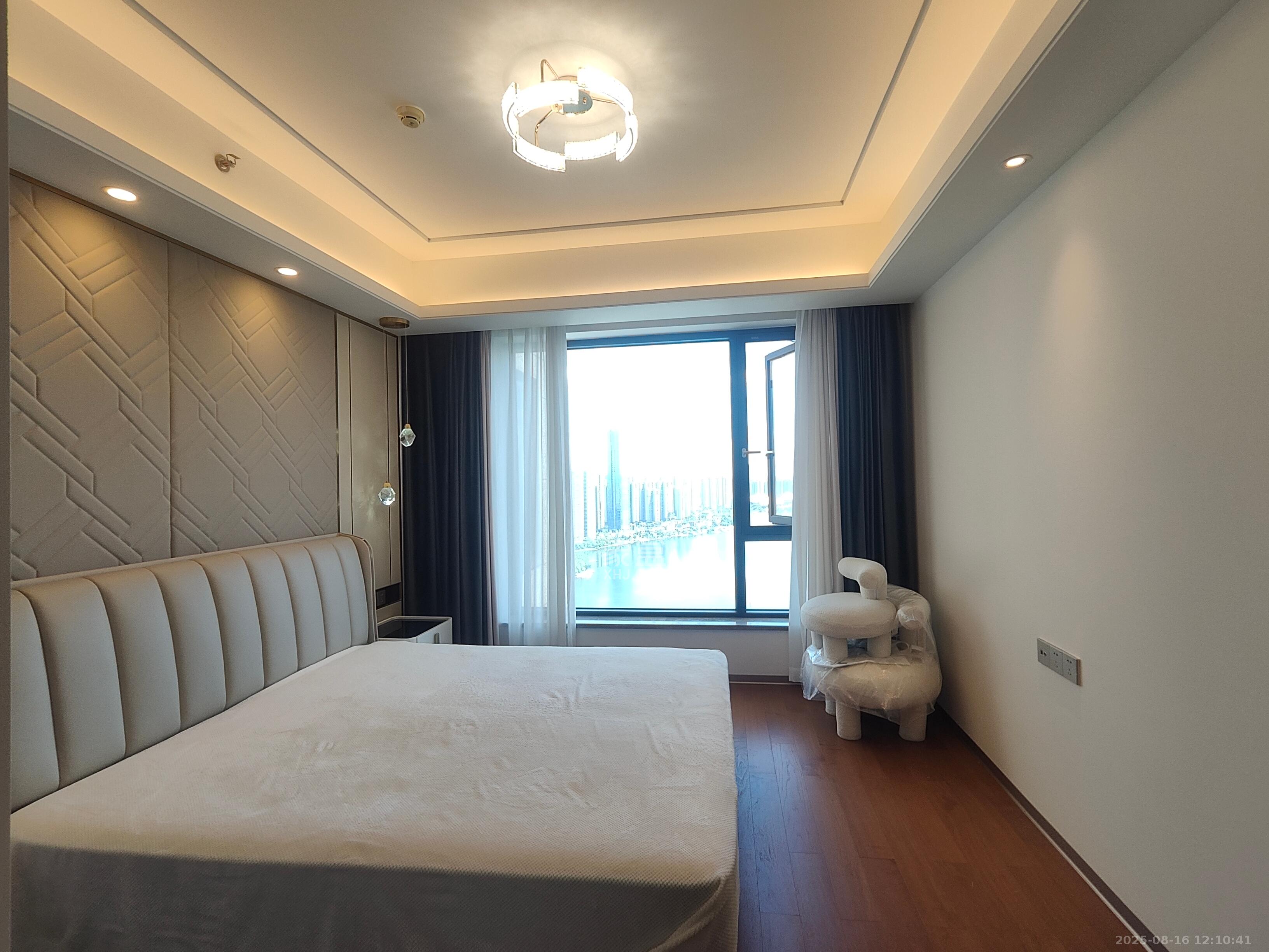 梅溪湖金茂湾  4室2厅3卫    14000.0元/月室内图