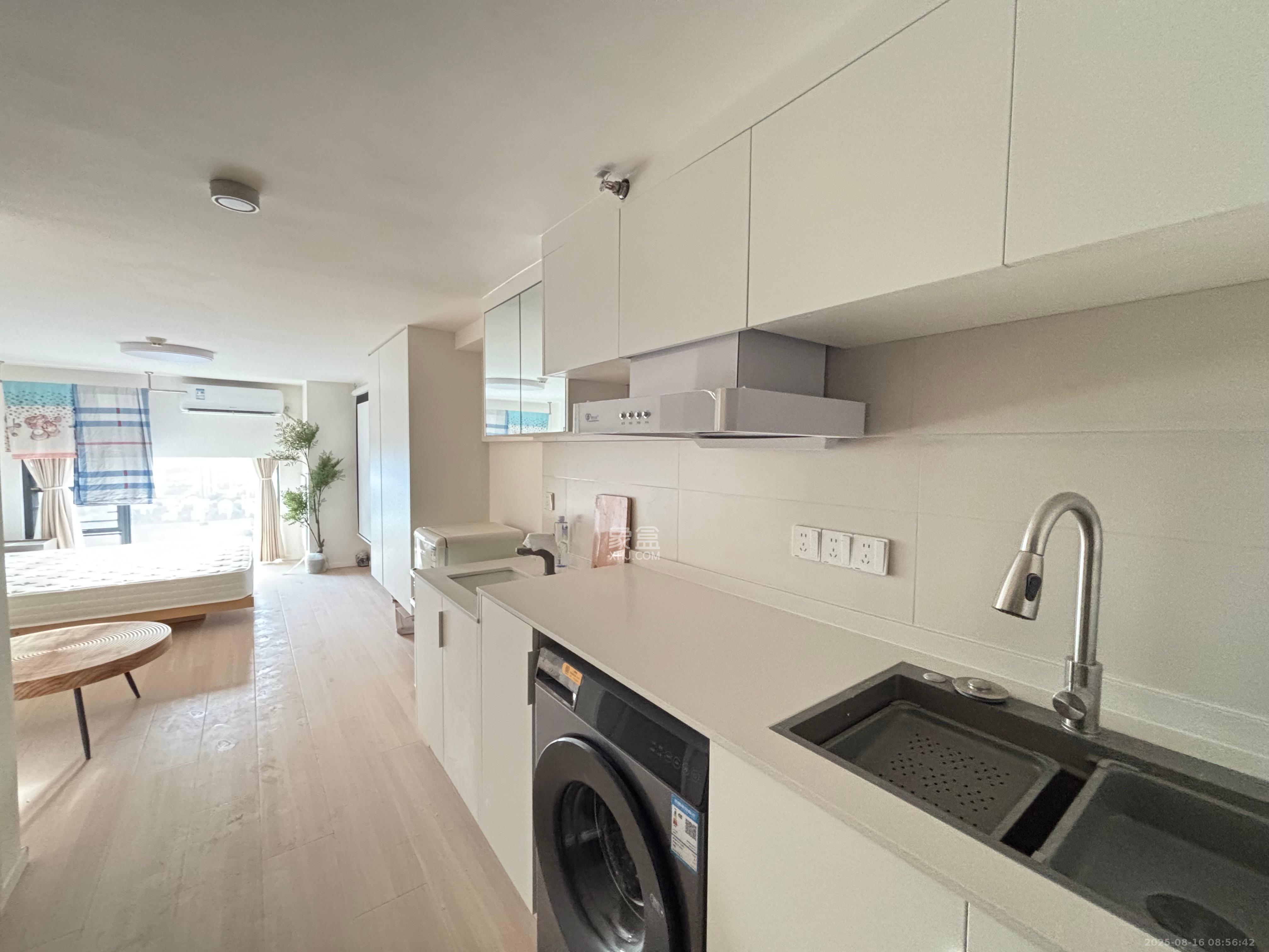 梅溪悦章  1室1厅1卫    1650.0元/月室内图