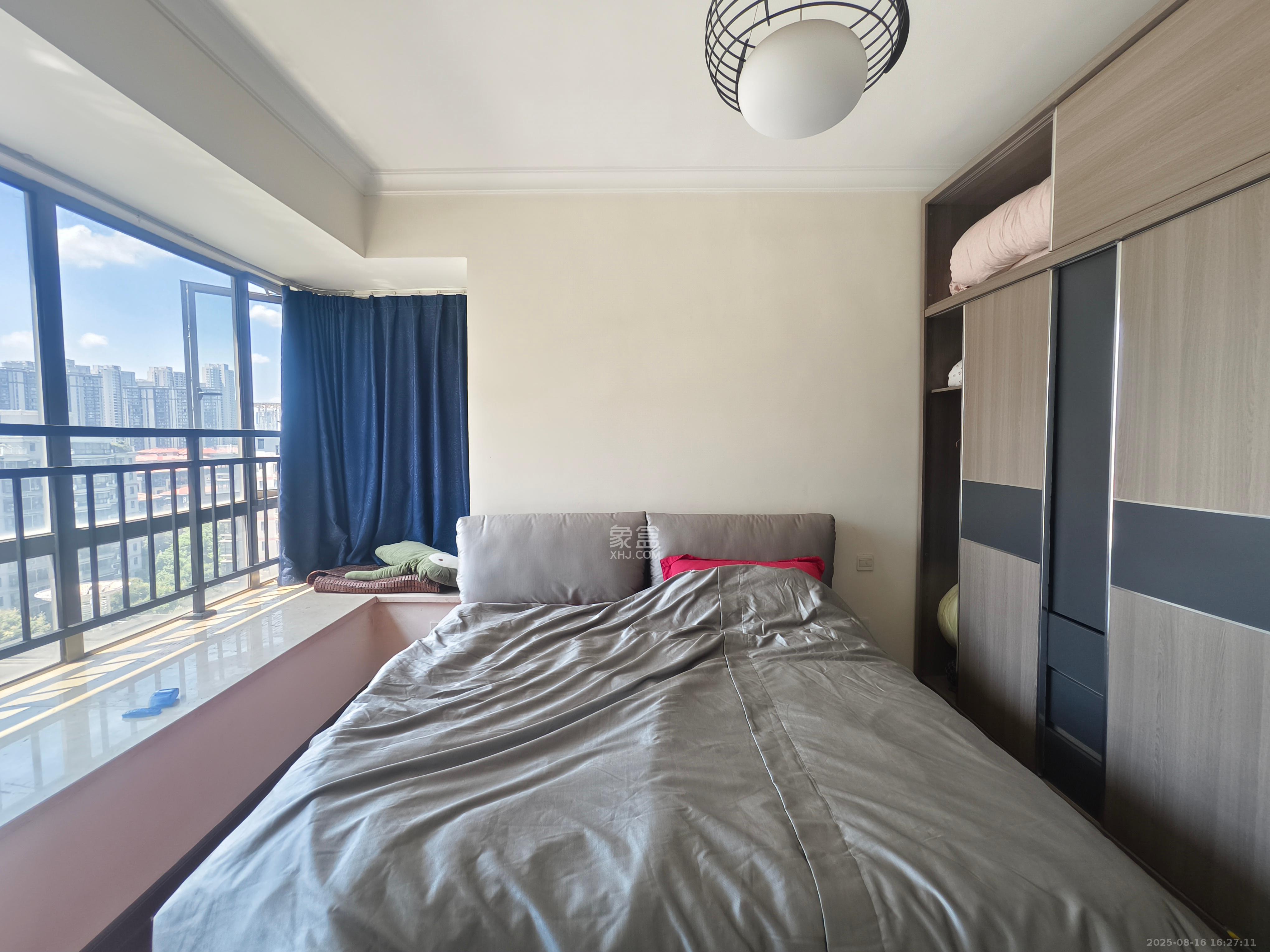 江山帝景雅典 3室2厅2卫 3000.0元/月 江山帝景雅典 3室2厅2卫 3000.0元/月室内图