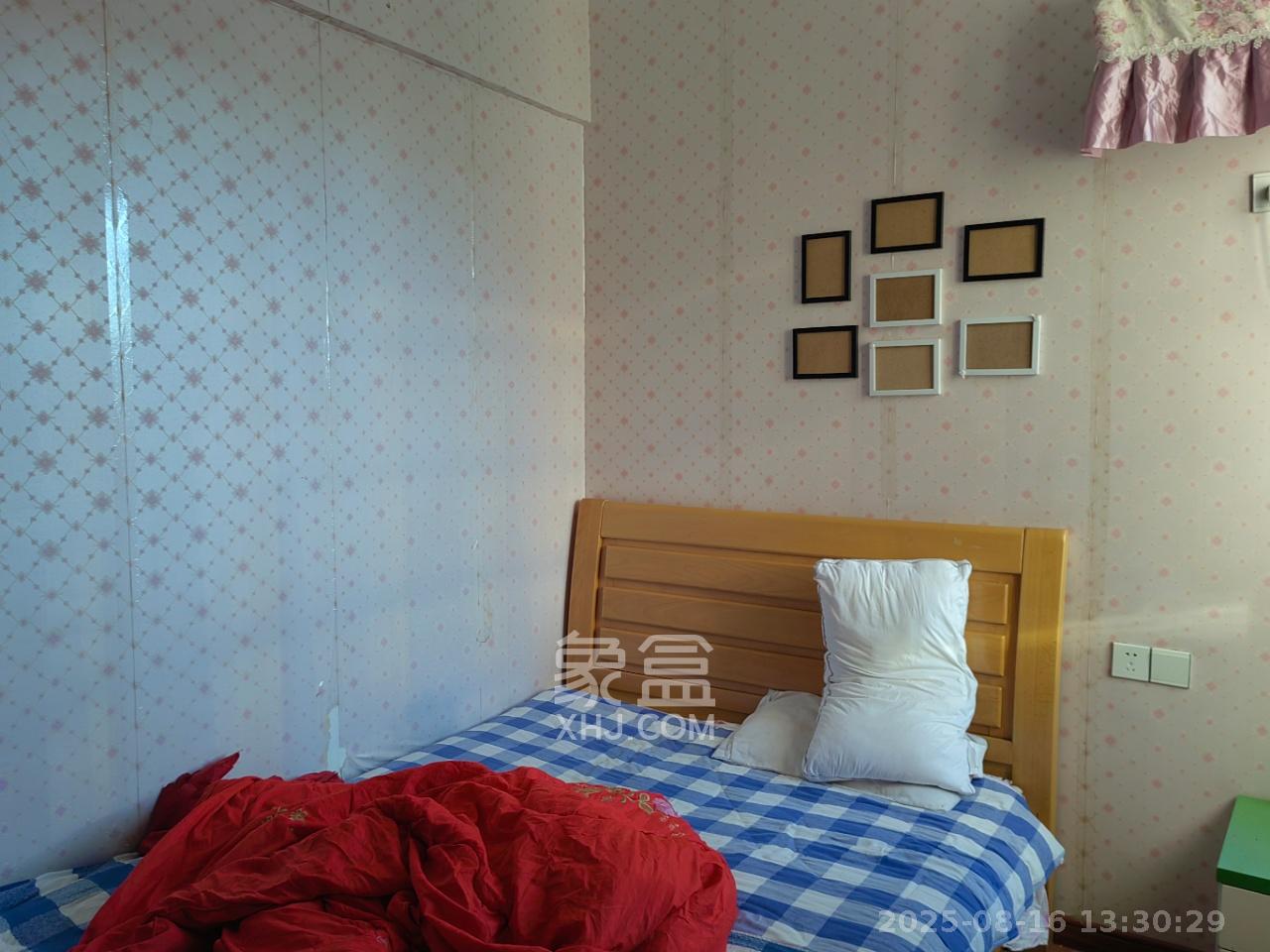 碧桂园公园壹号(凯怡茗苑)  3室2厅2卫    2000.0元/月 碧桂园公园壹号(凯怡茗苑)  3室2厅2卫    2000.0元/月室内图