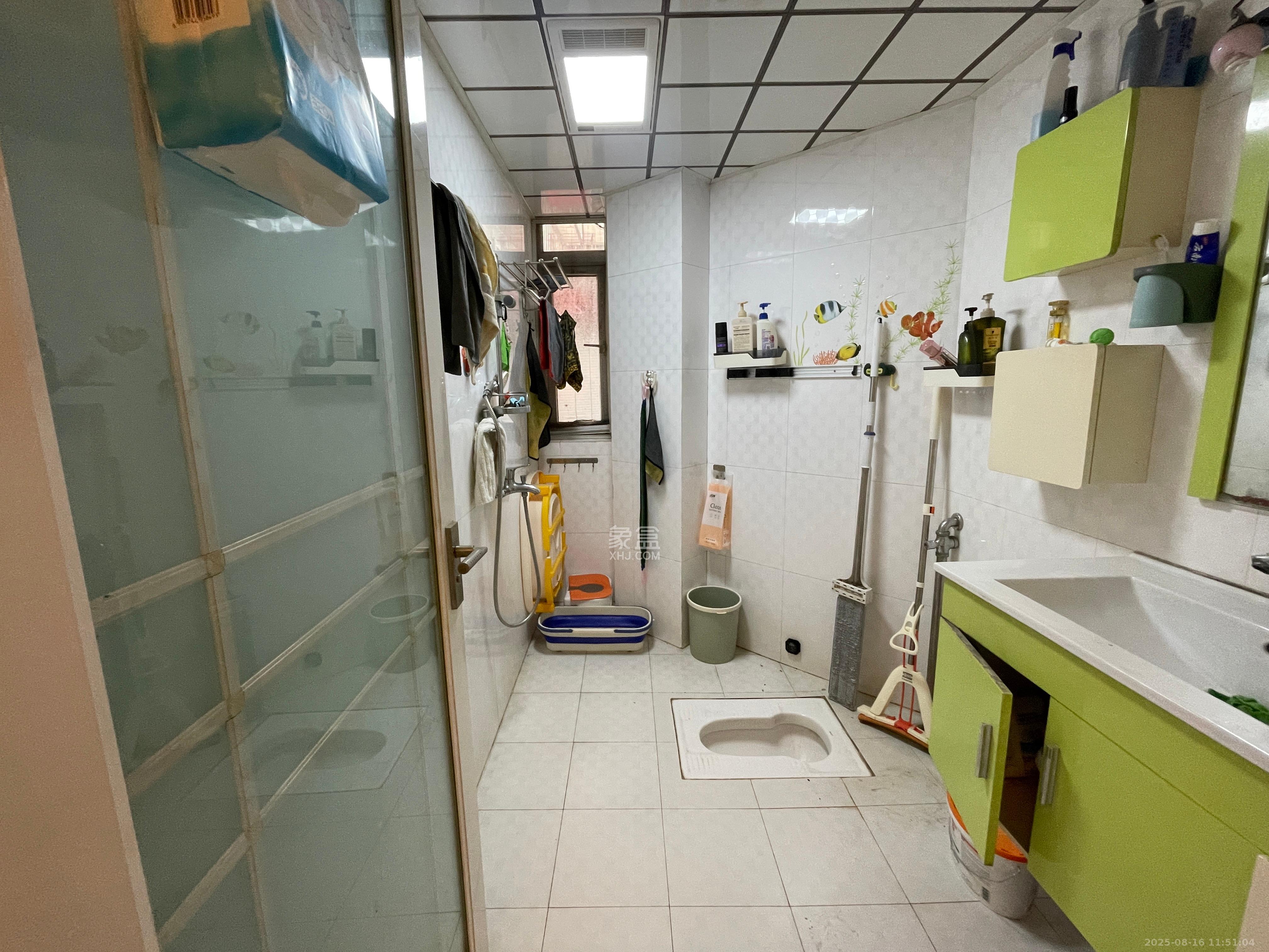 星沙教师公寓 1室2厅1卫 2200.0元/月 星沙教师公寓 1室2厅1卫 2200.0元/月室内图