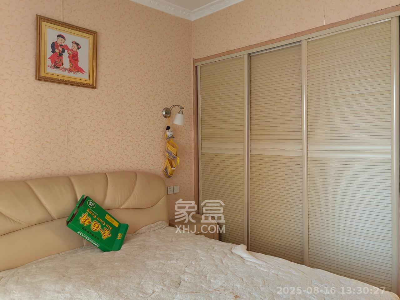 碧桂园公园壹号(凯怡茗苑)  3室2厅2卫    2000.0元/月 碧桂园公园壹号(凯怡茗苑)  3室2厅2卫    2000.0元/月室内图