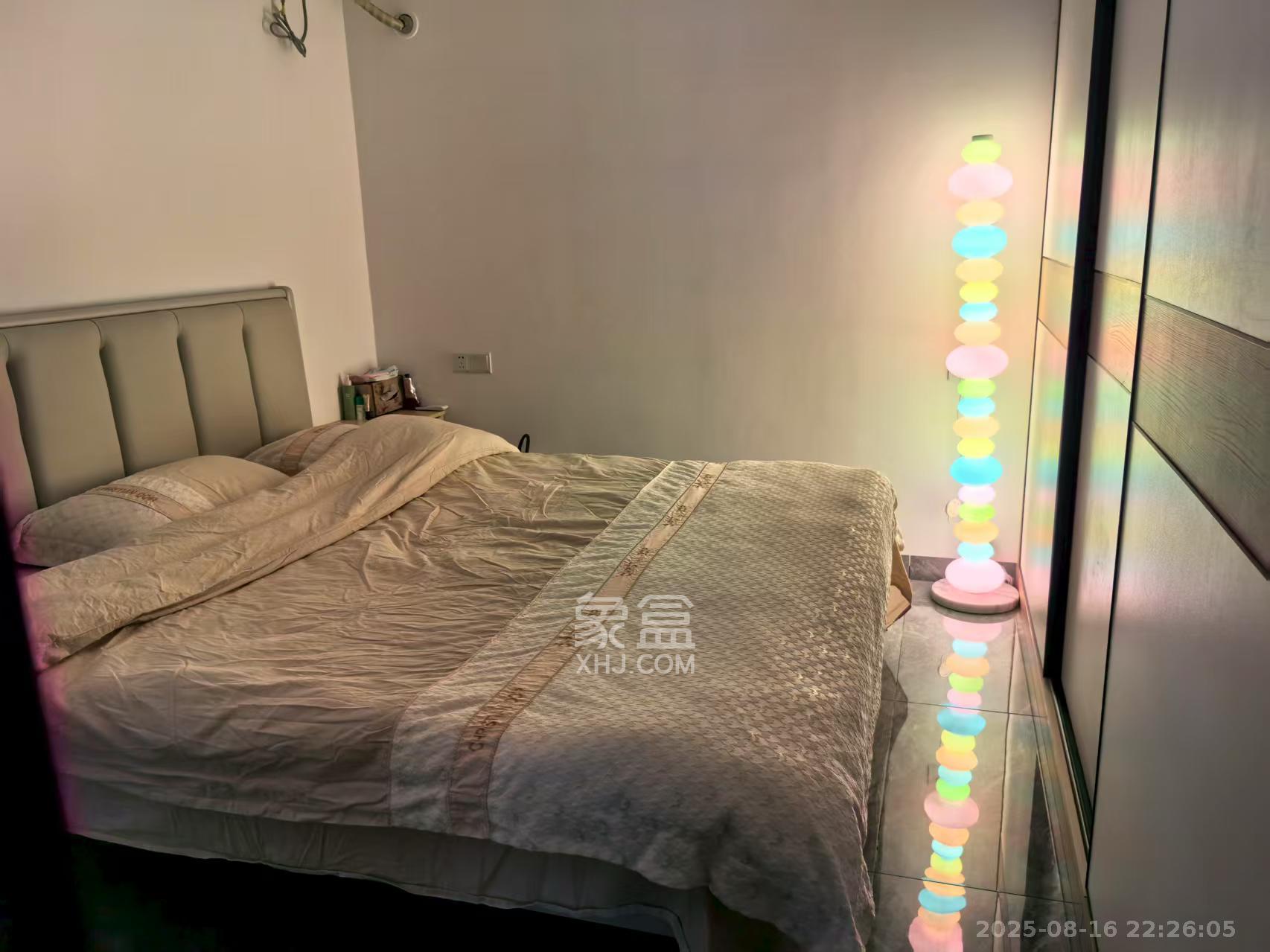 韭菜园嘉苑 3室1厅1卫 4200.0元/月 韭菜园嘉苑 3室1厅1卫 4200.0元/月室内图