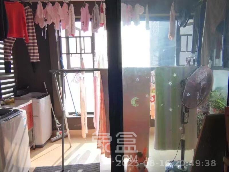 万科金域缇香  4室2厅2卫    4300.0元/月 万科金域缇香  4室2厅2卫    4300.0元/月室内图