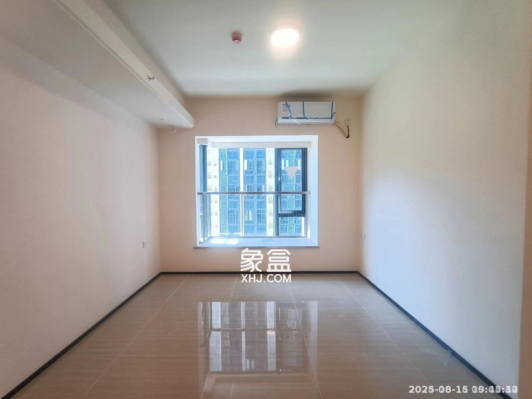 恒大金融广场  1室1厅1卫    1700.0元/月 恒大金融广场  1室1厅1卫    1700.0元/月室内图