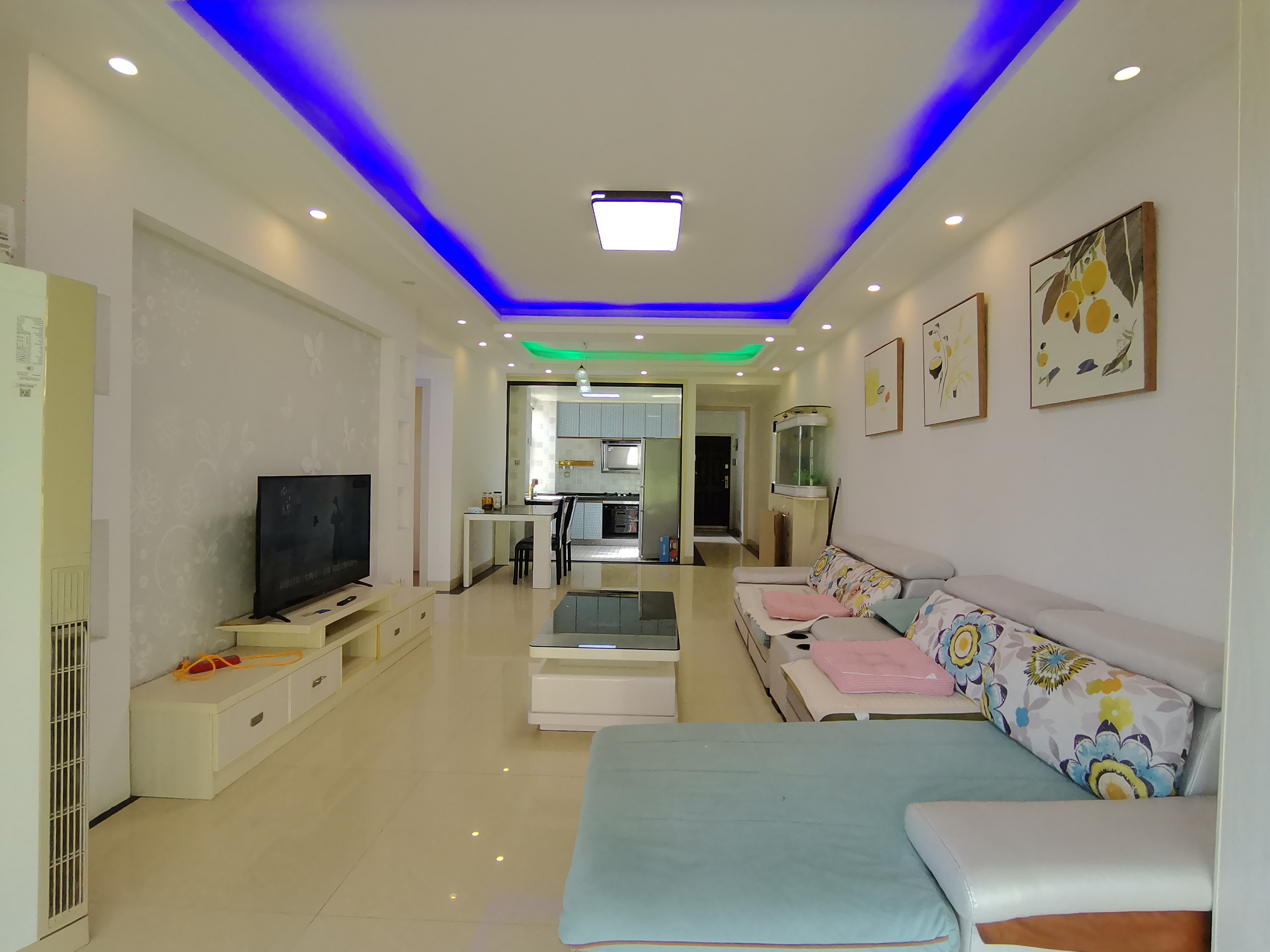 五矿格澜郡 3室2厅1卫 2000.0元/月 五矿格澜郡 3室2厅1卫 2000.0元/月户型图