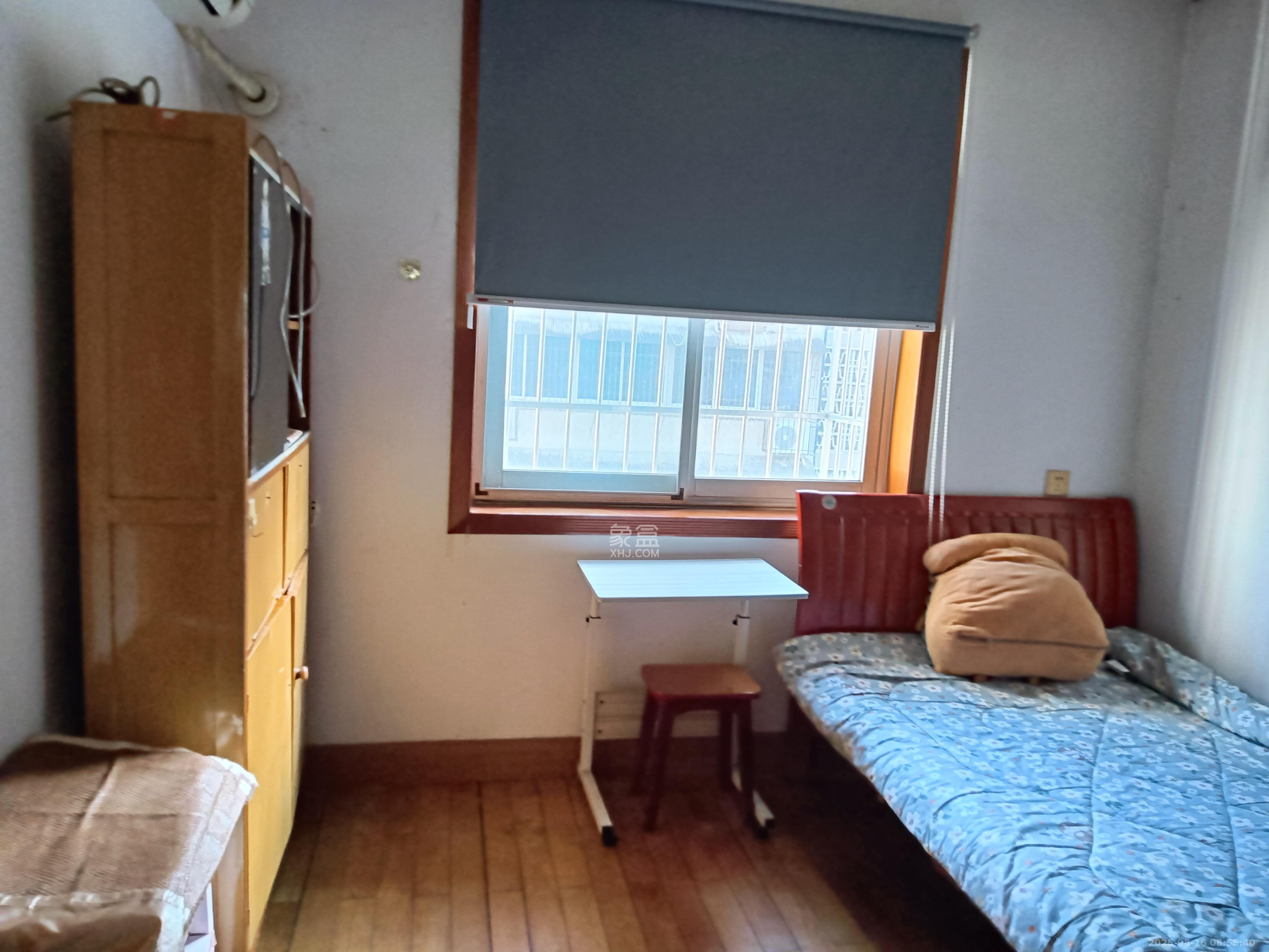 湘雅医学院(湘雅附一北院) 3室2厅2卫 2400.0元/月 湘雅医学院(湘雅附一北院) 3室2厅2卫 2400.0元/月室内图