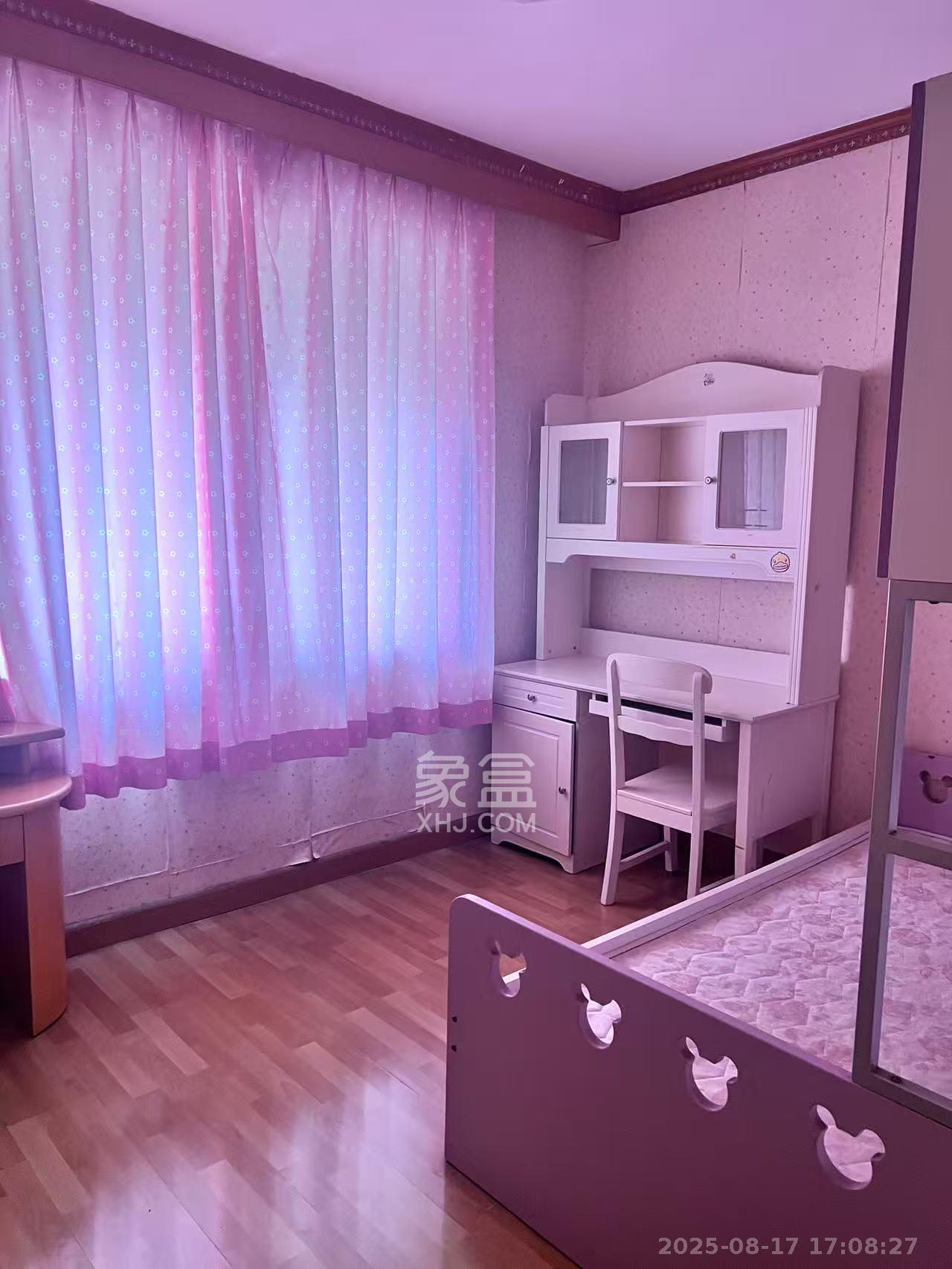 海威大厦 3室2厅2卫 2200.0元/月 海威大厦 3室2厅2卫 2200.0元/月室内图