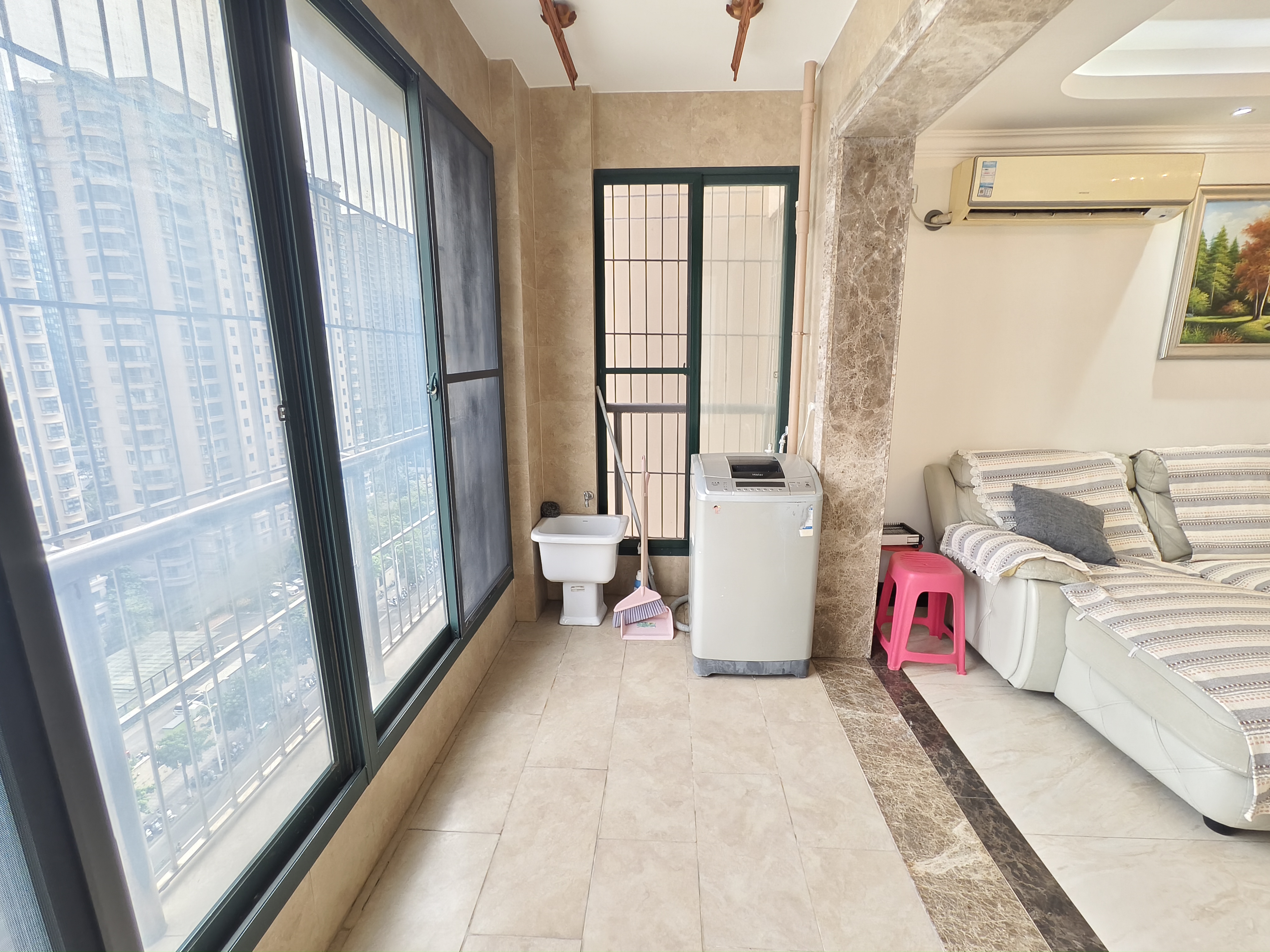 海阔天空-国瑞城二期(雅仕苑) 3室2厅1卫 3800.0元/月 海阔天空-国瑞城二期(雅仕苑) 3室2厅1卫 3800.0元/月室内图