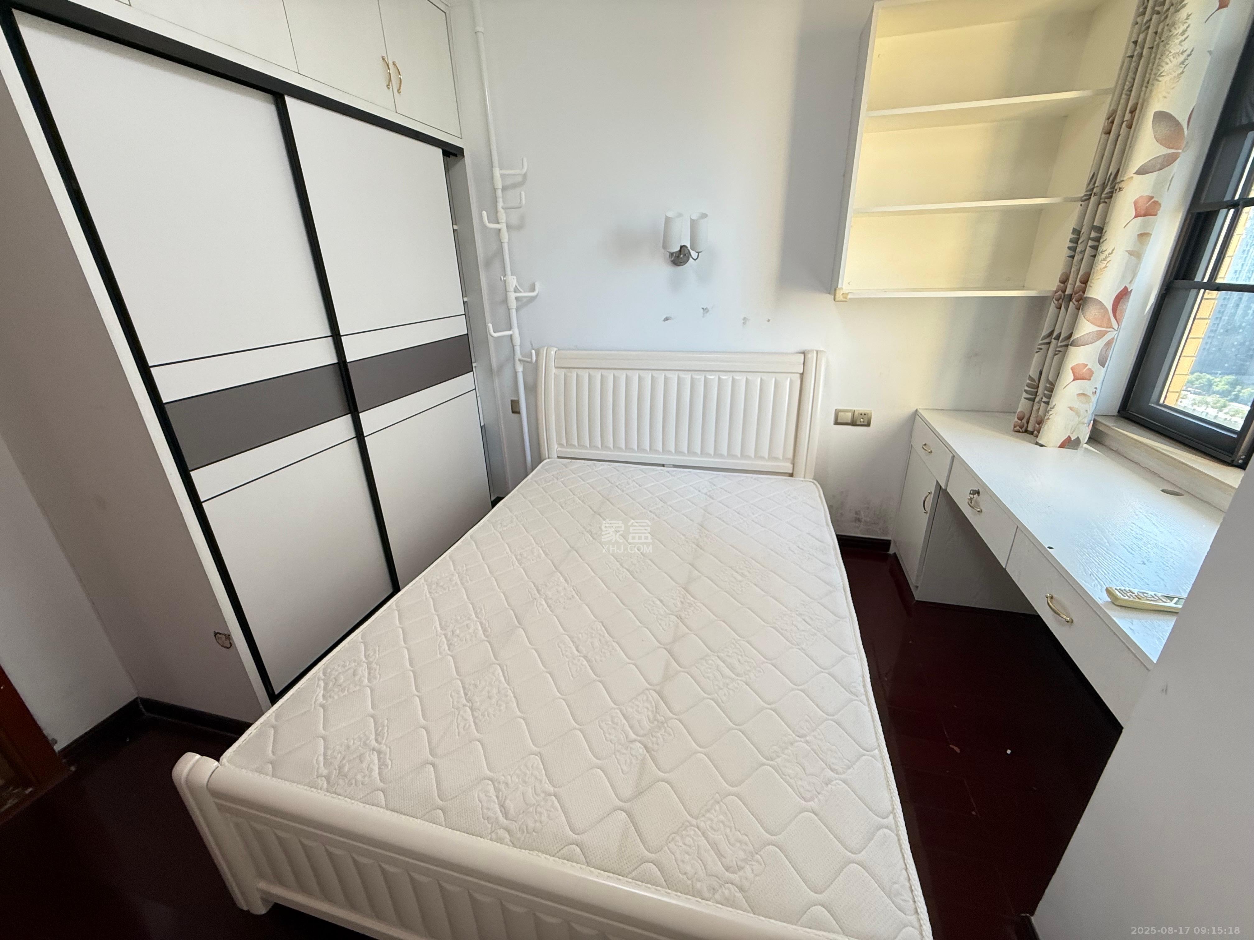 北京御园一二期(国泰嘉园) 3室2厅1卫 2300.0元/月 北京御园一二期(国泰嘉园) 3室2厅1卫 2300.0元/月室内图