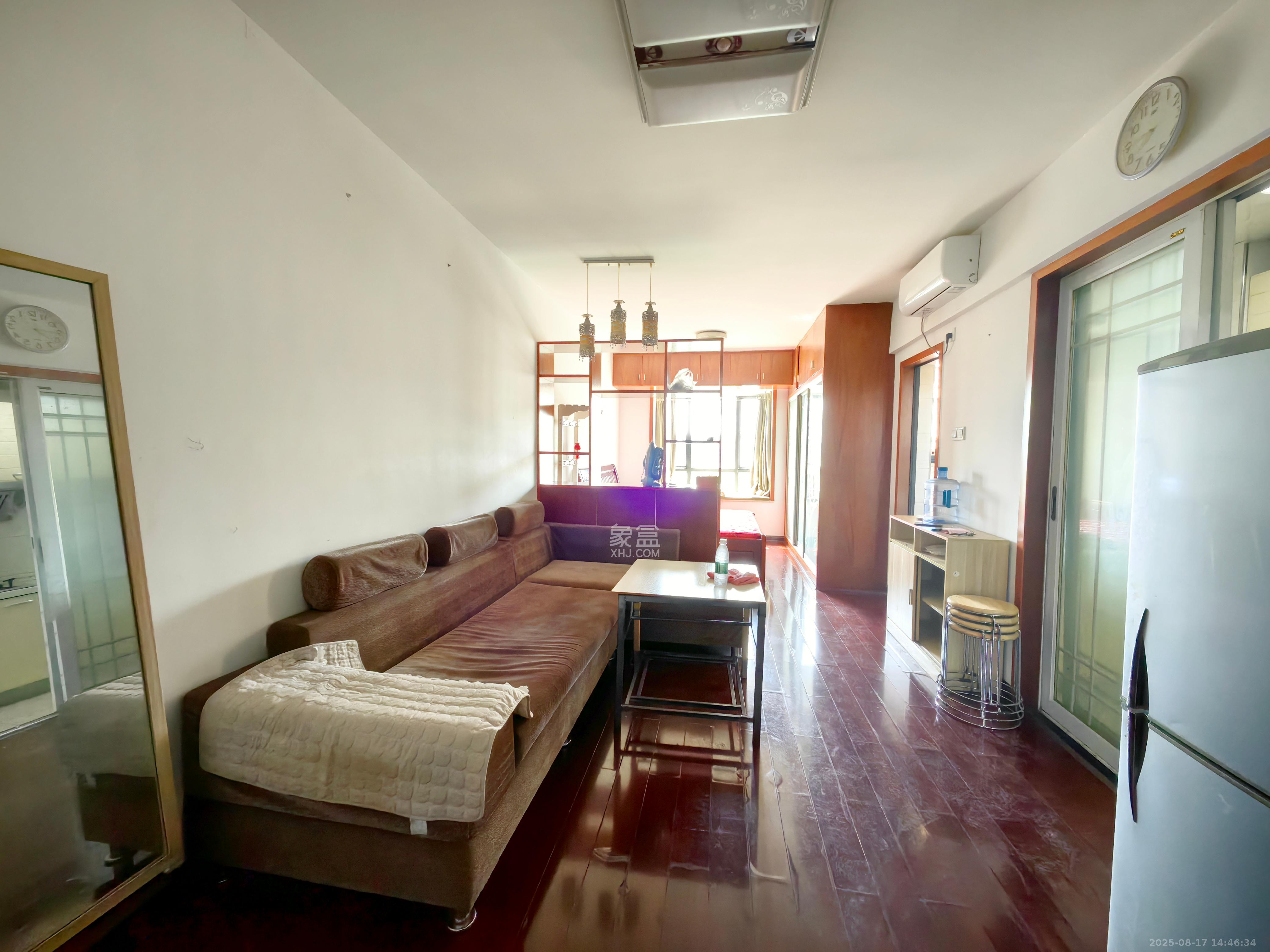 兴威帕克水岸  1室1厅1卫    1500.0元/月 兴威帕克水岸  1室1厅1卫    1500.0元/月室内图